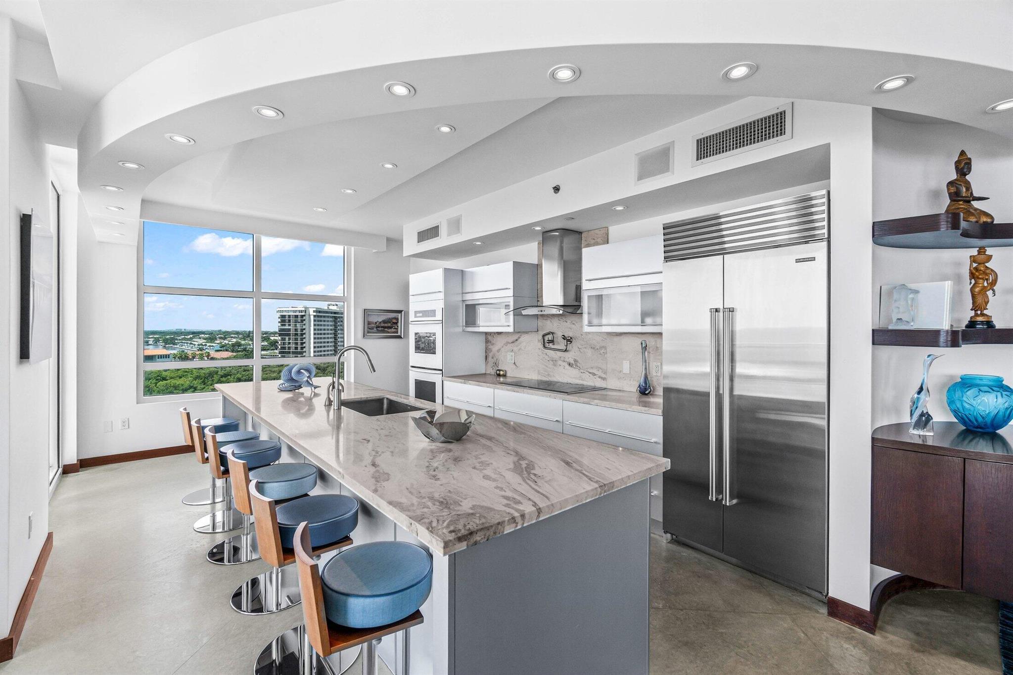 TOSCANA SOUTH CONDO - Residential