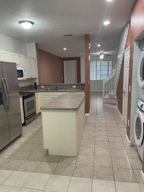 MEDITERRANEA - Residential Lease