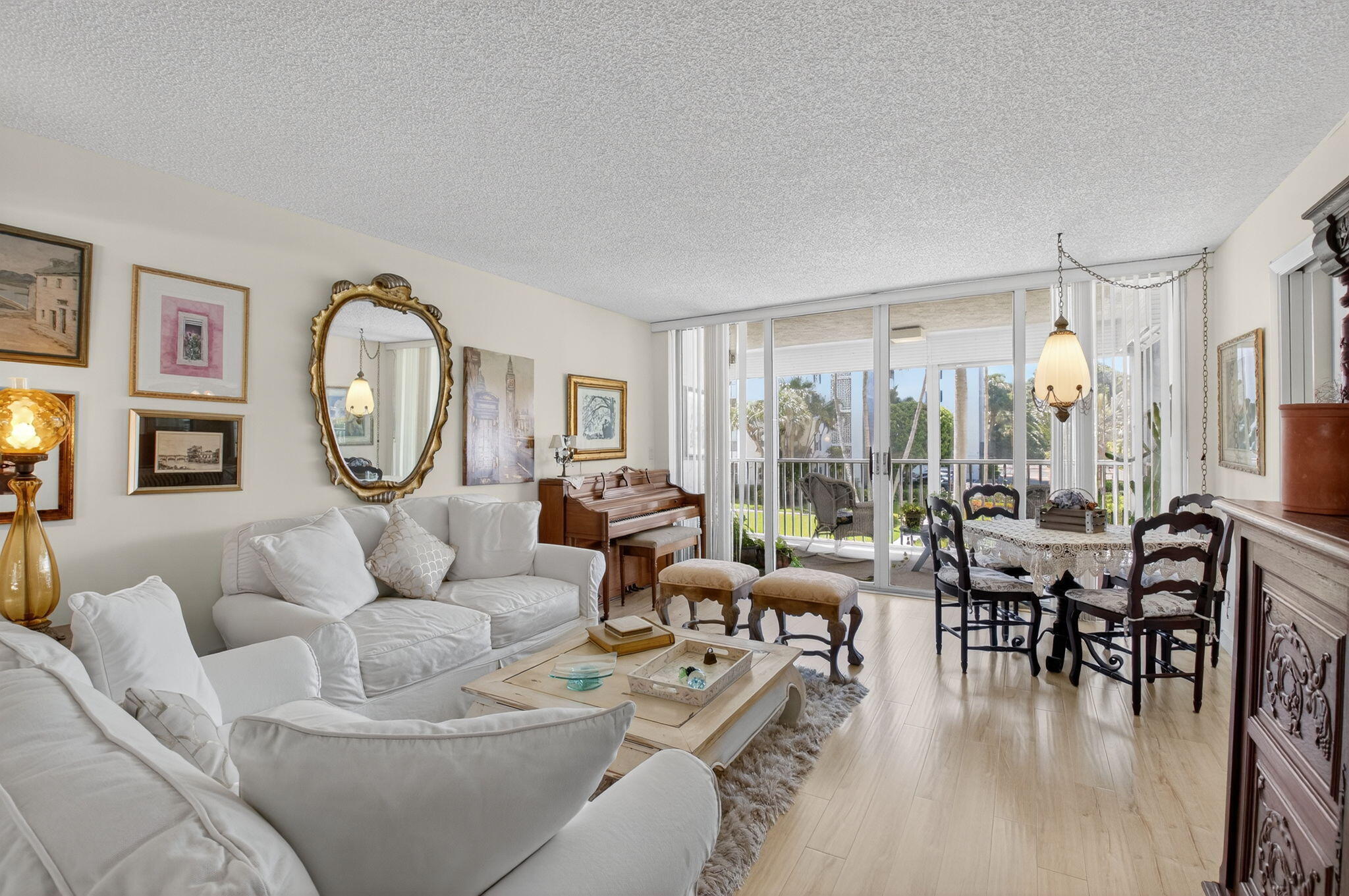 HARBOURSIDE - Residential