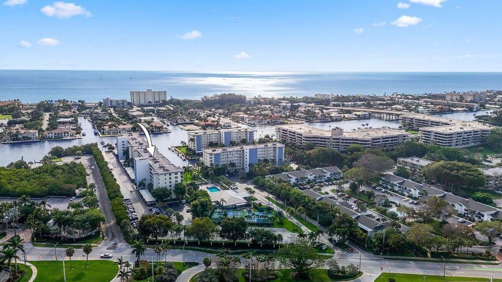 Photo of 1 Harbourside Drive #4205, Delray Beach, FL 33483 (MLS # B26027319)