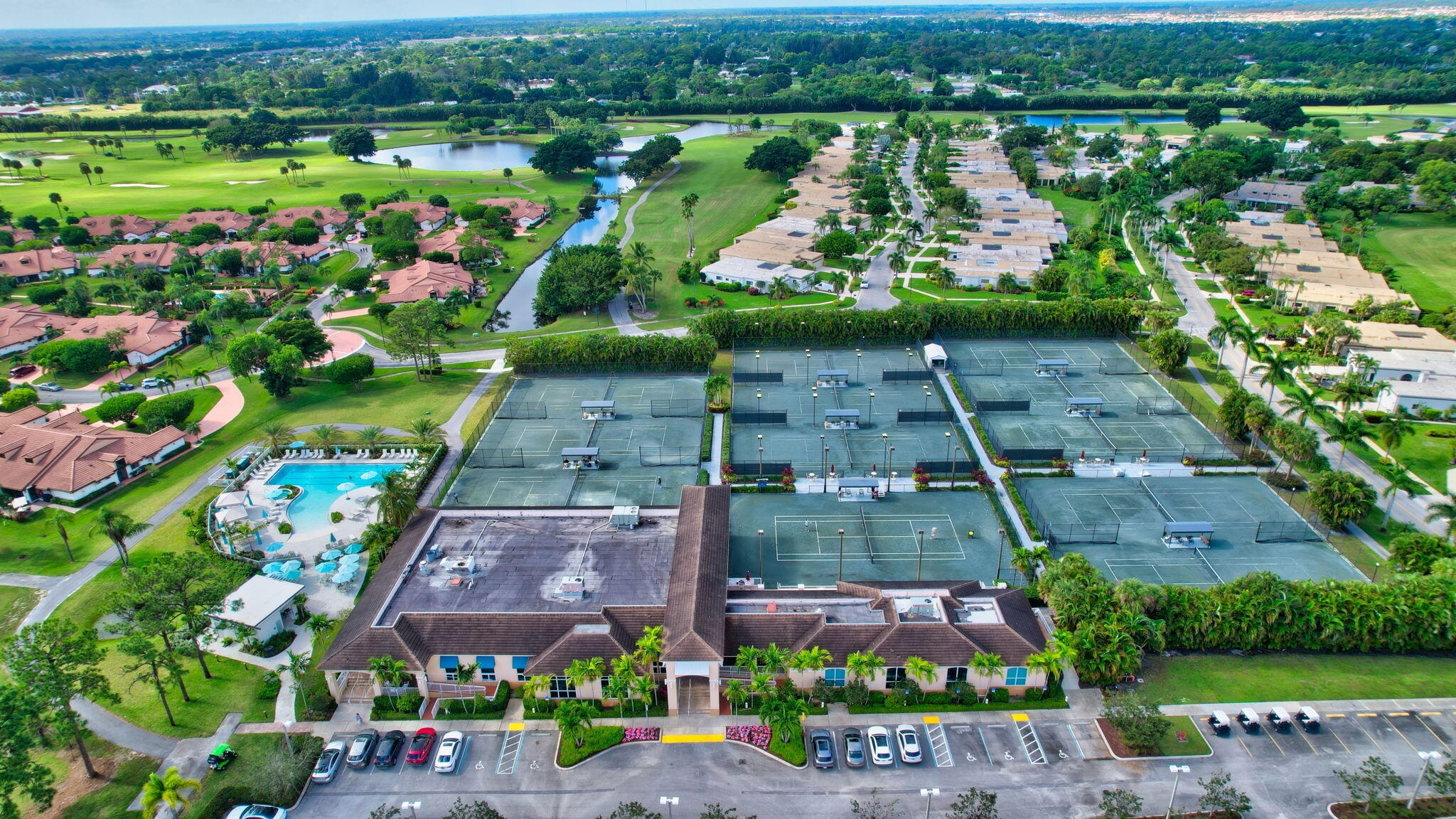LAKESHORE AT THE FOUNTAINS - Residential