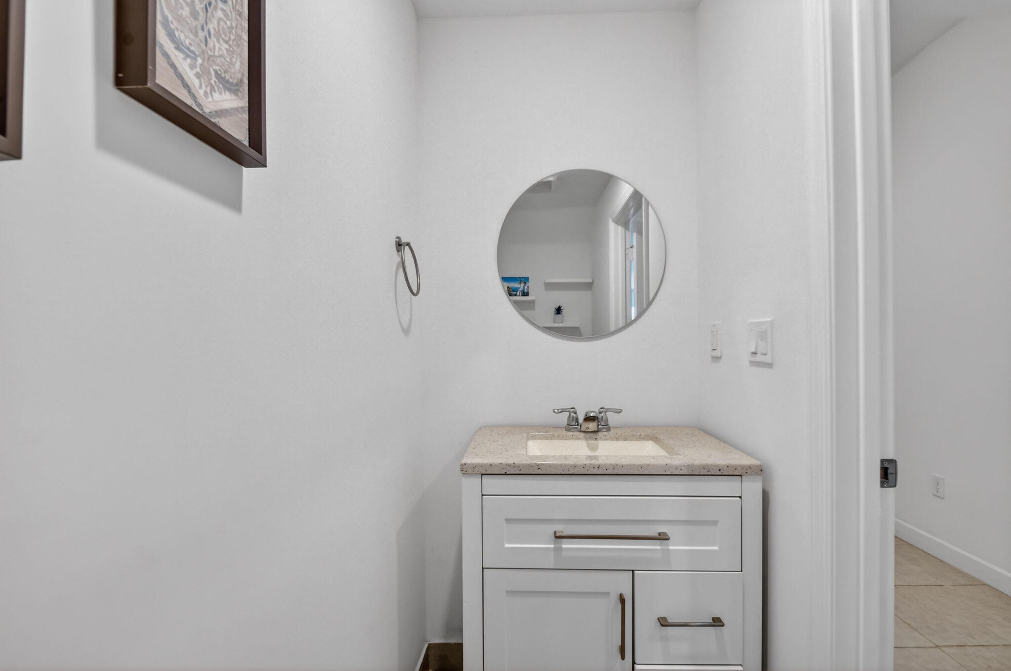 LAKESHORE AT THE FOUNTAINS - Residential
