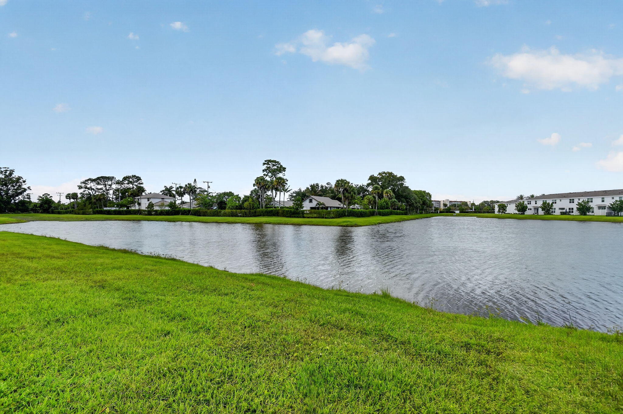 LAKESHORE AT THE FOUNTAINS - Residential