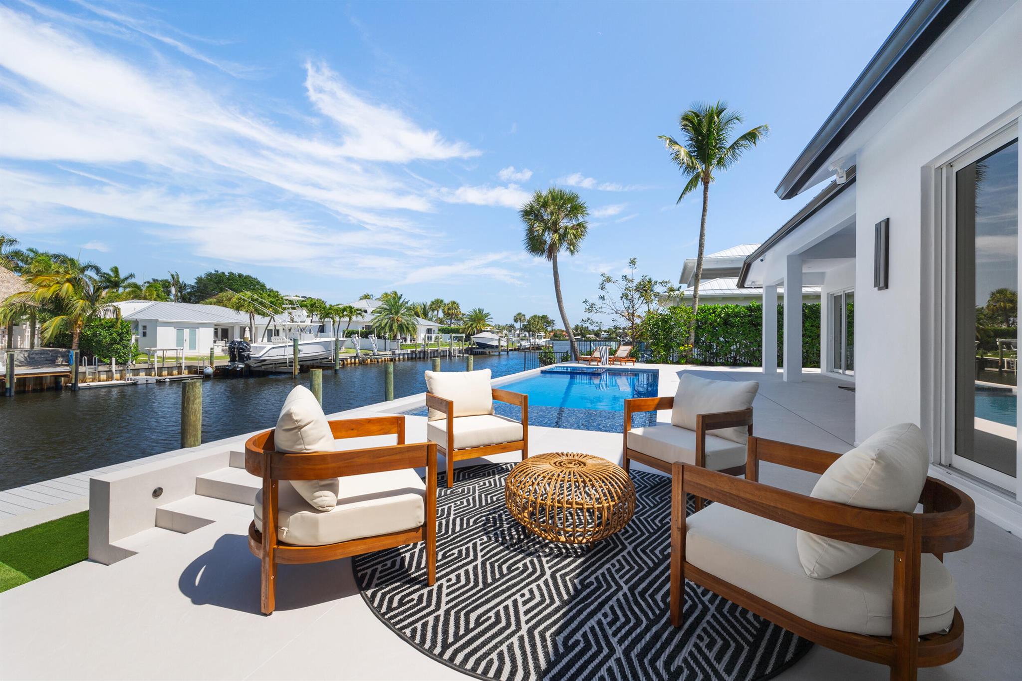 23 Leeward Circle