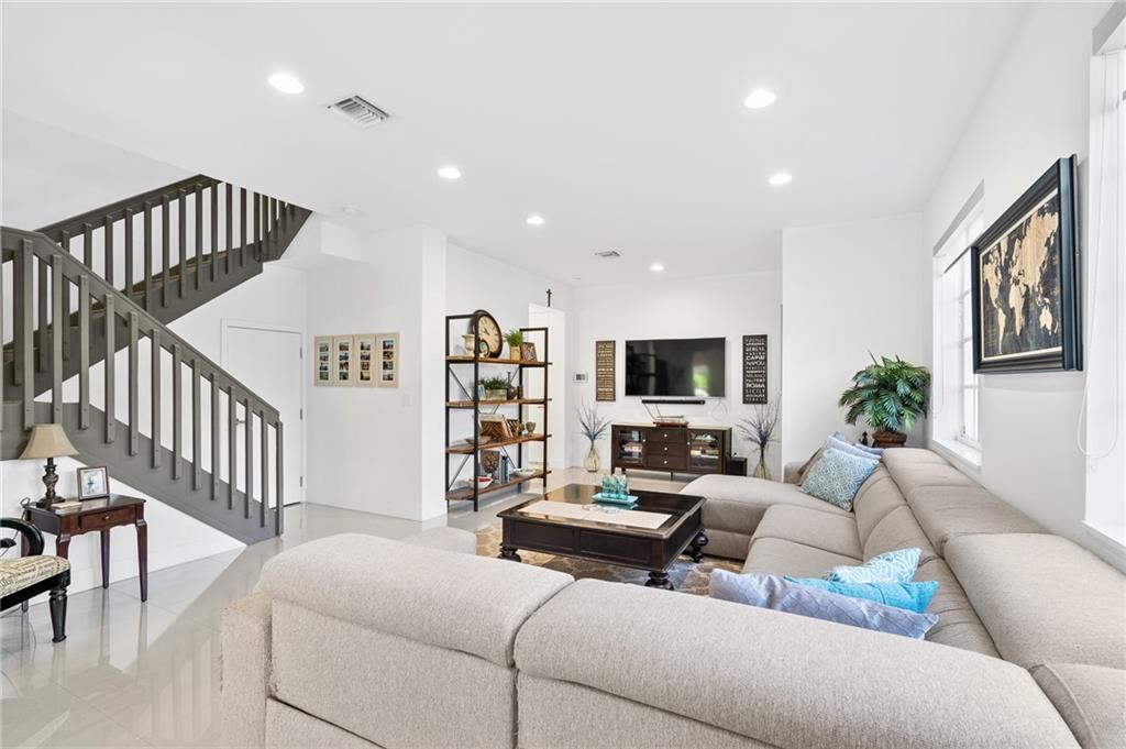 Atlantic East - Residential