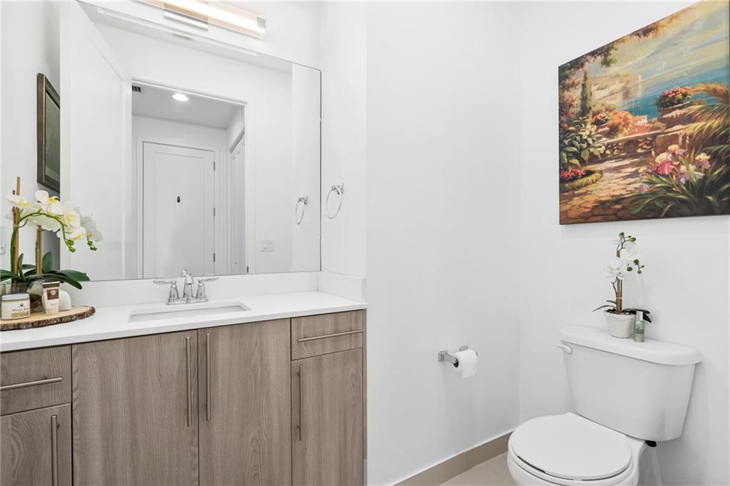 Atlantic East - Residential