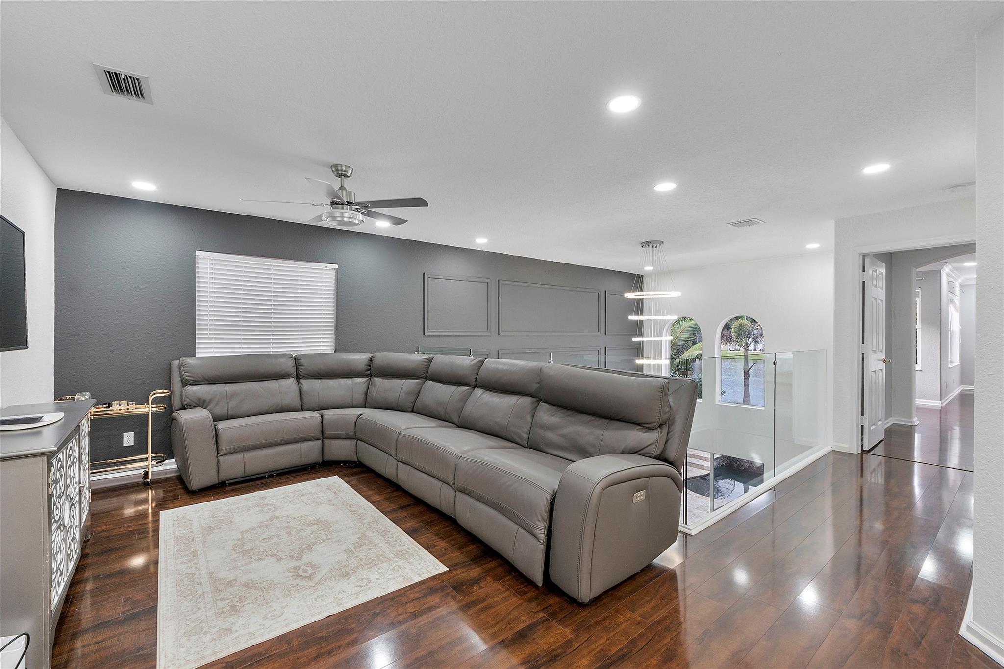 BOYNTON ESTATES 2, The Vi - Residential Lease