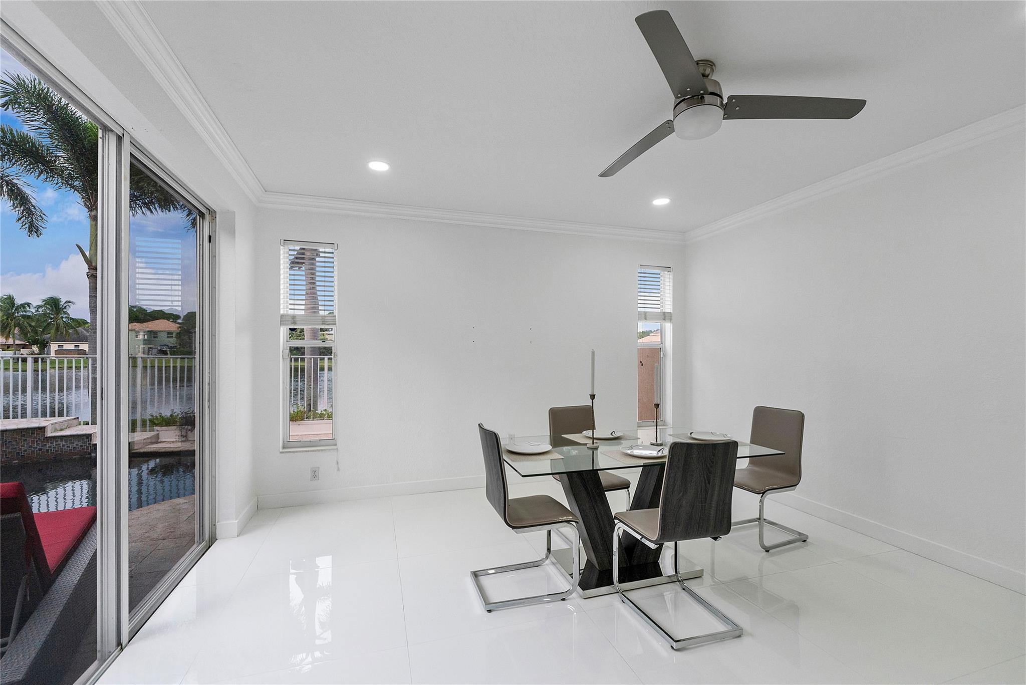 BOYNTON ESTATES 2, The Vi - Residential Lease