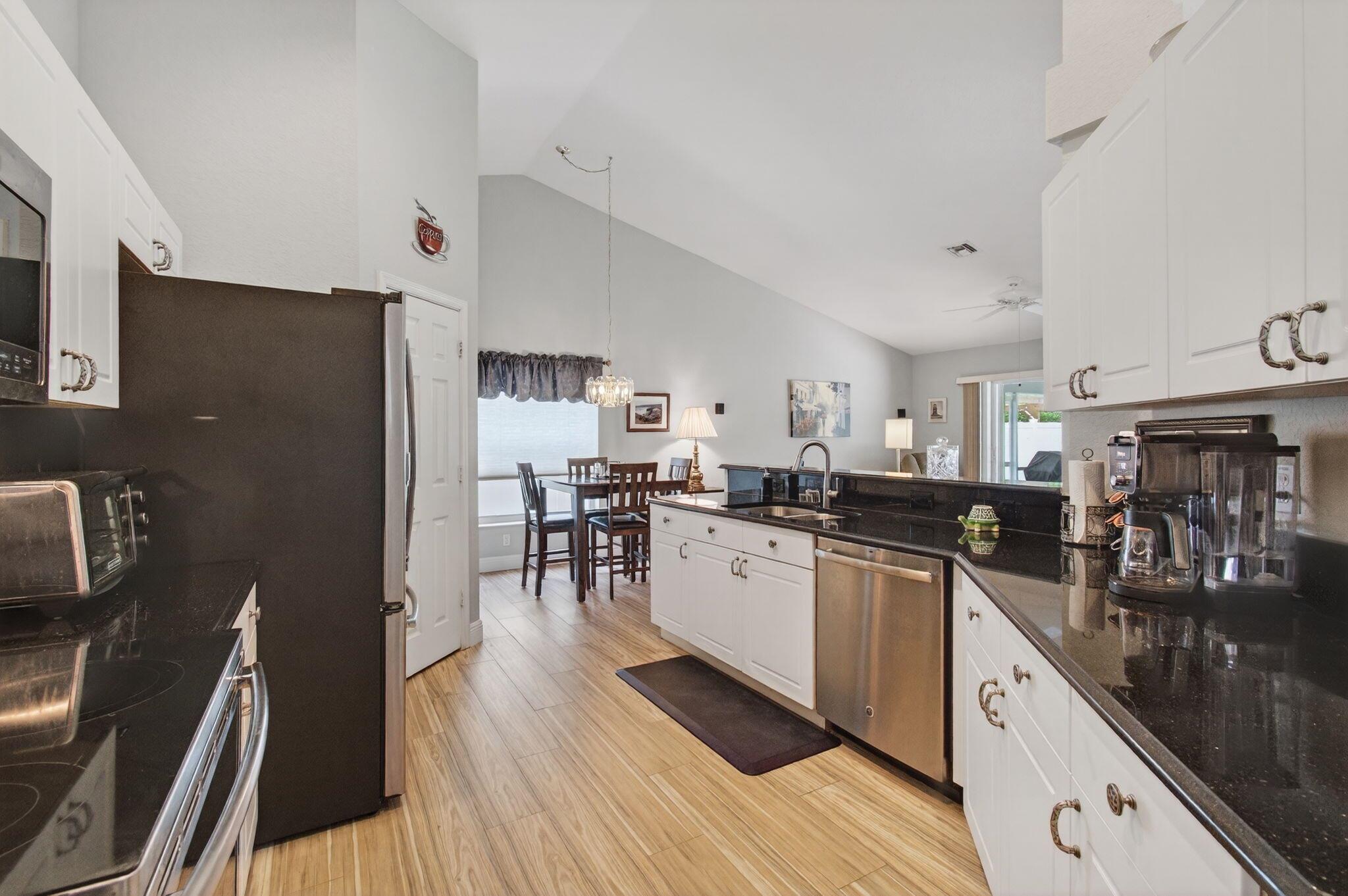 LAKEVIEW ESTATES PH 1 - Residential