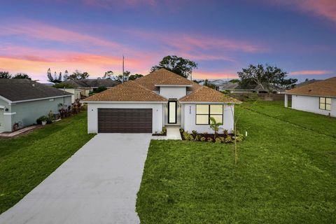 A home in Port St Lucie