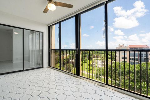 Tiny photo for 14475 Strathmore Lane #707, Delray Beach, FL 33446 (MLS # B26030009)