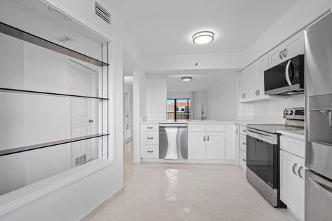 Tiny photo for 14475 Strathmore Lane #707, Delray Beach, FL 33446 (MLS # B26030009)