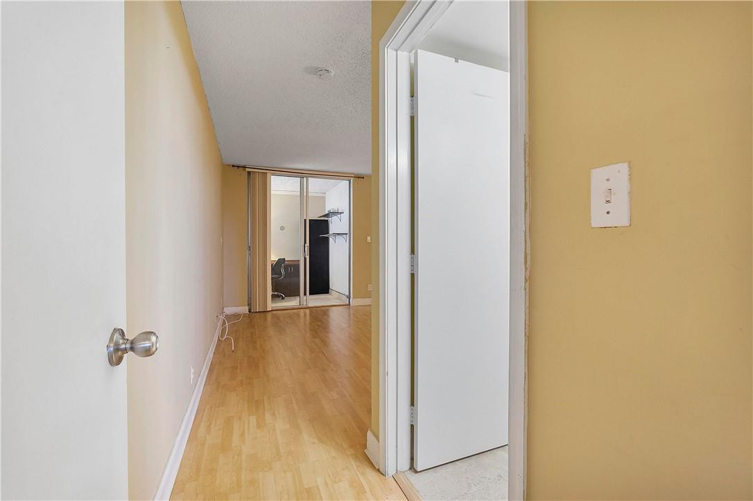 Palm Lakes - Residential