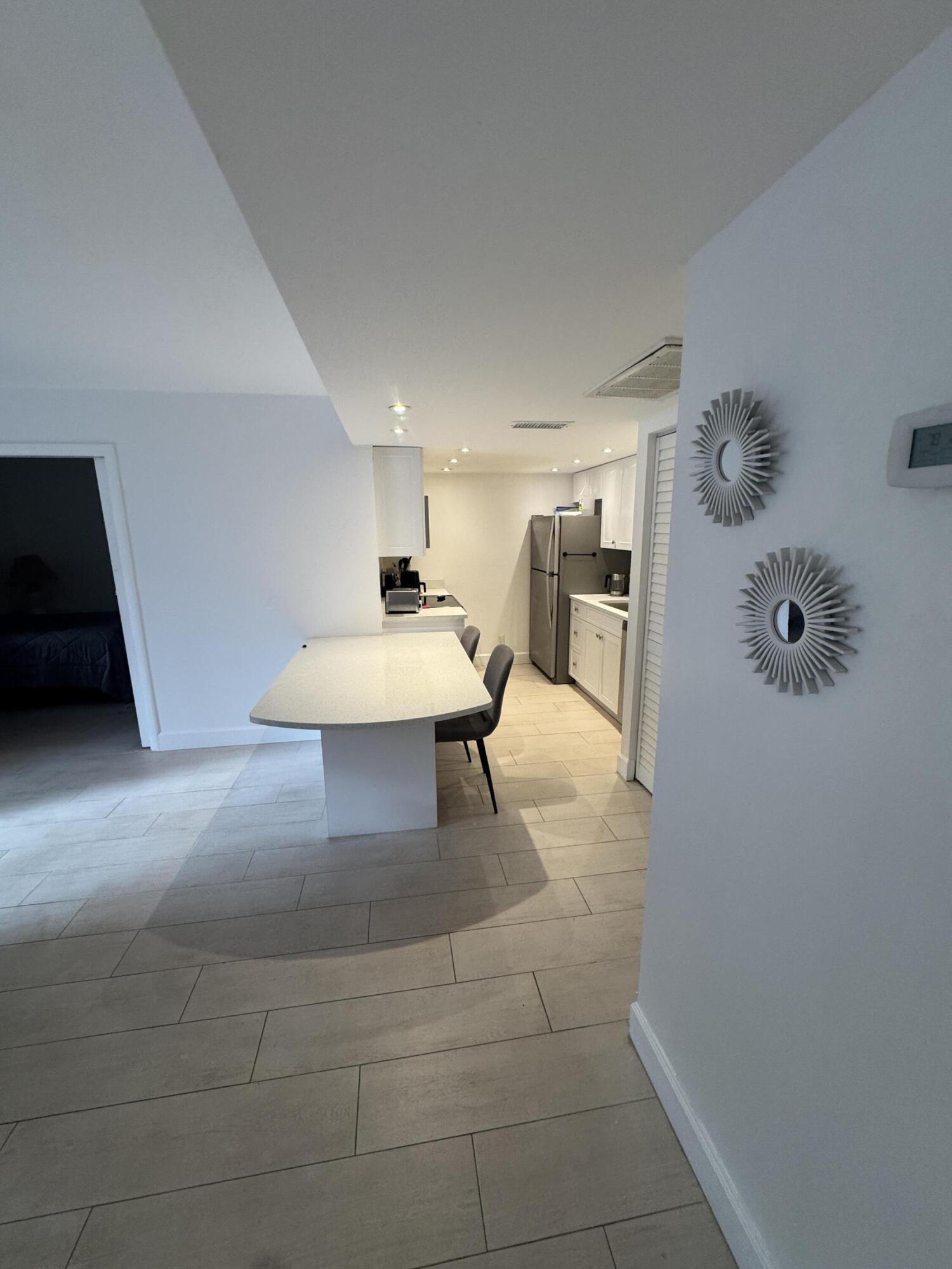 LAKE PLACE CONDO - Residential Lease