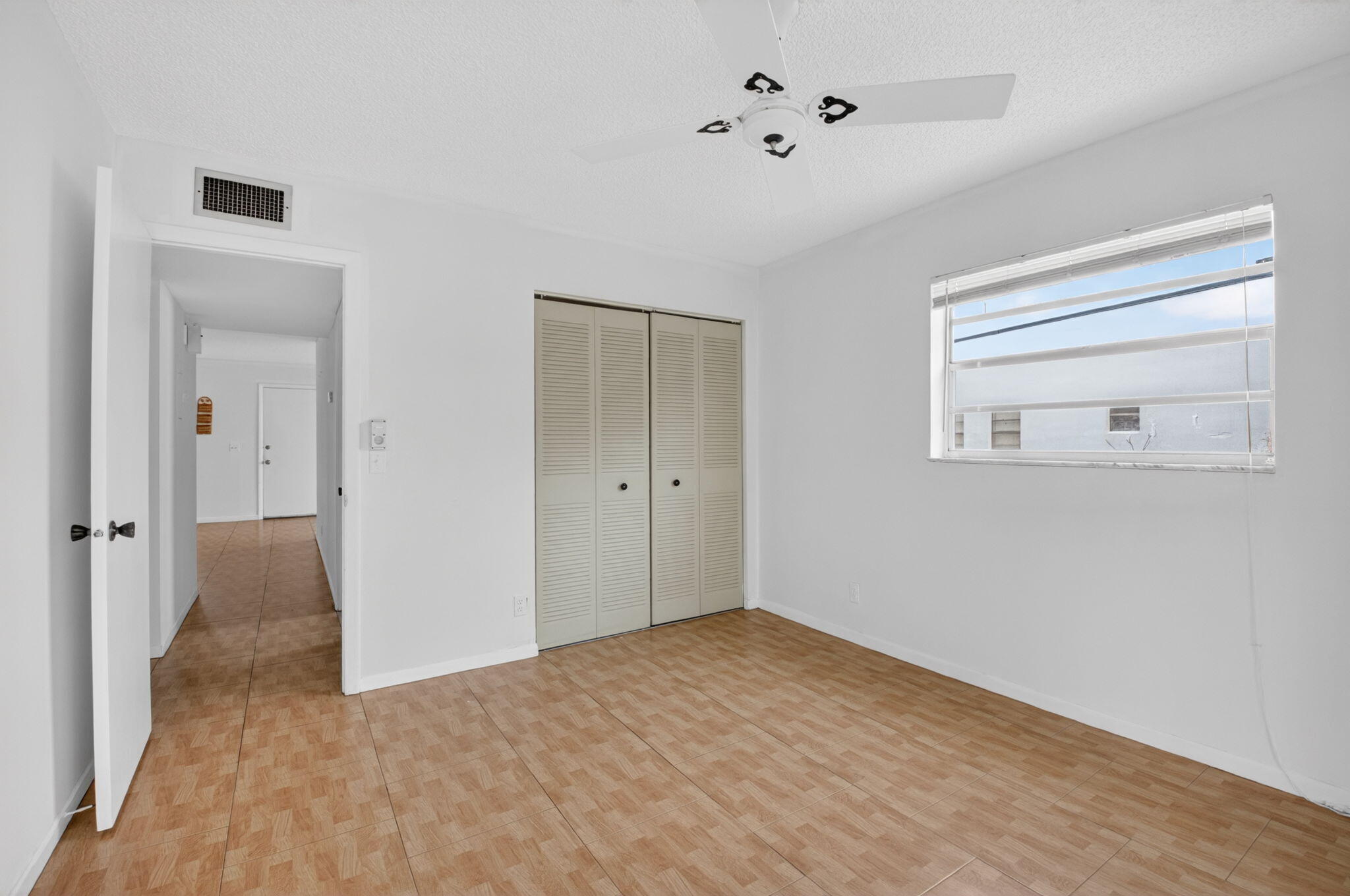 KINGS POINT PIEDMONT CONDOS - Residential