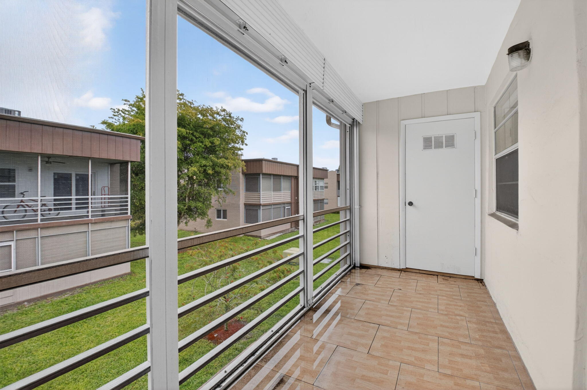 KINGS POINT PIEDMONT CONDOS - Residential