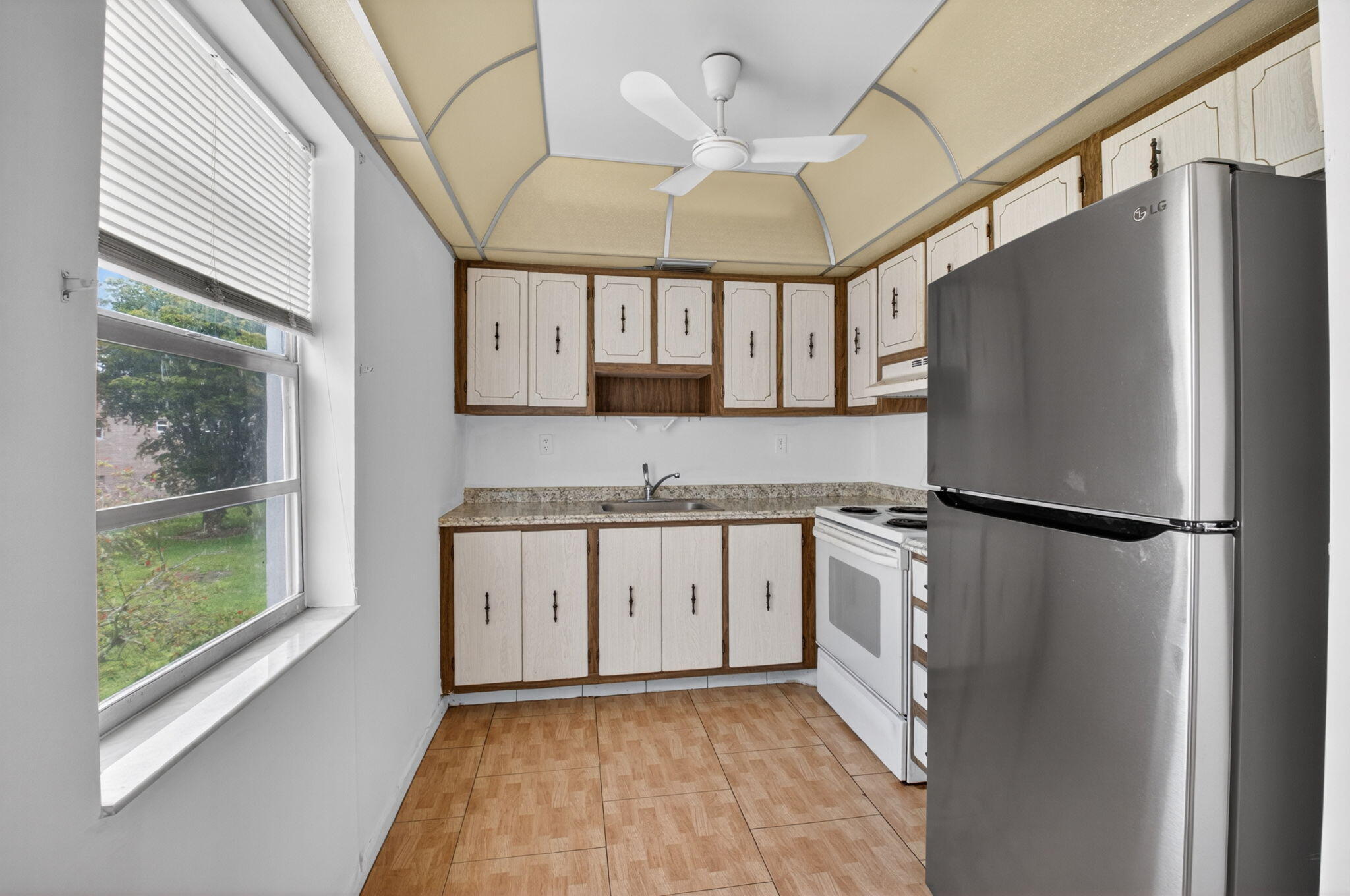 KINGS POINT PIEDMONT CONDOS - Residential