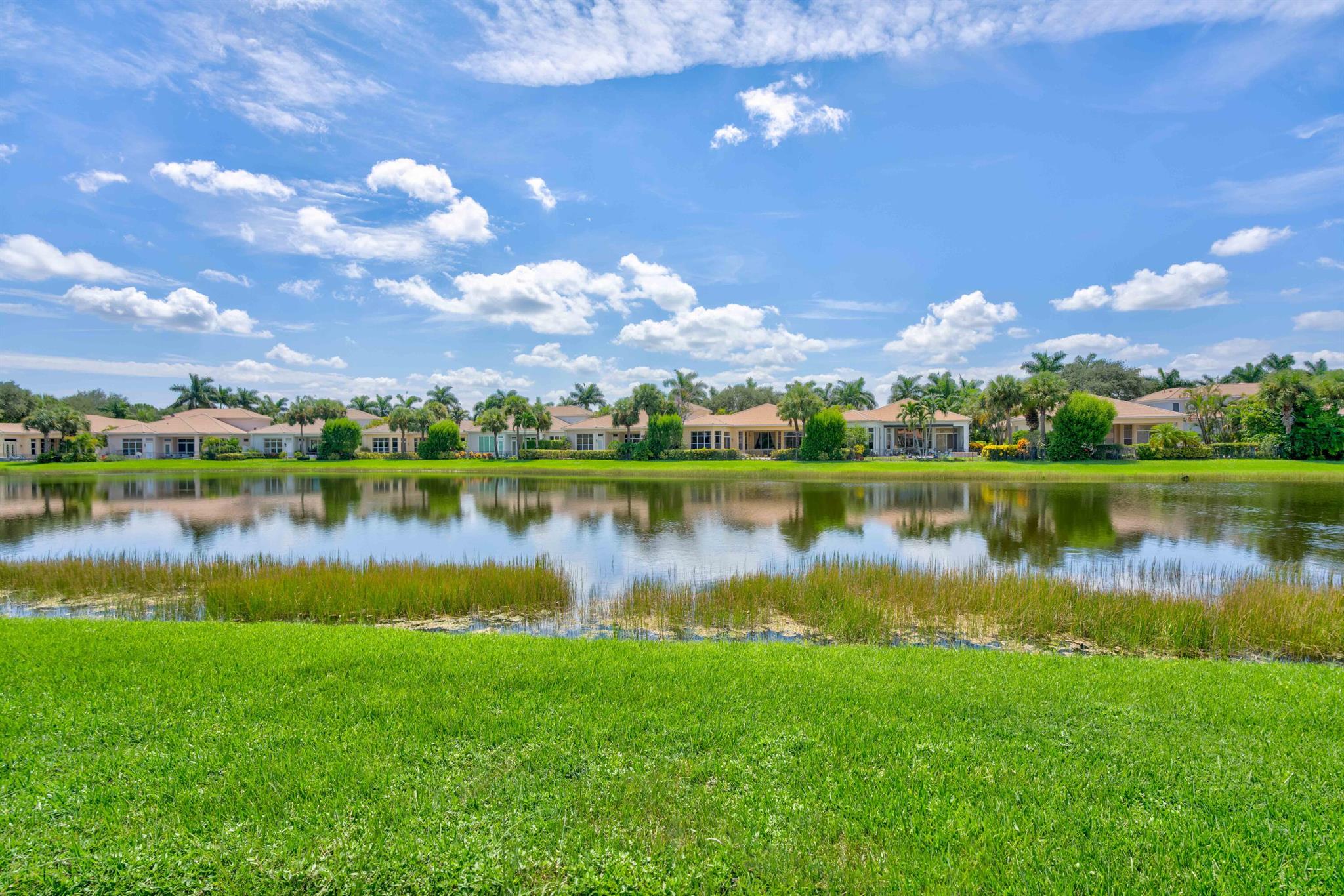 MIRASOL SIESTA - Residential