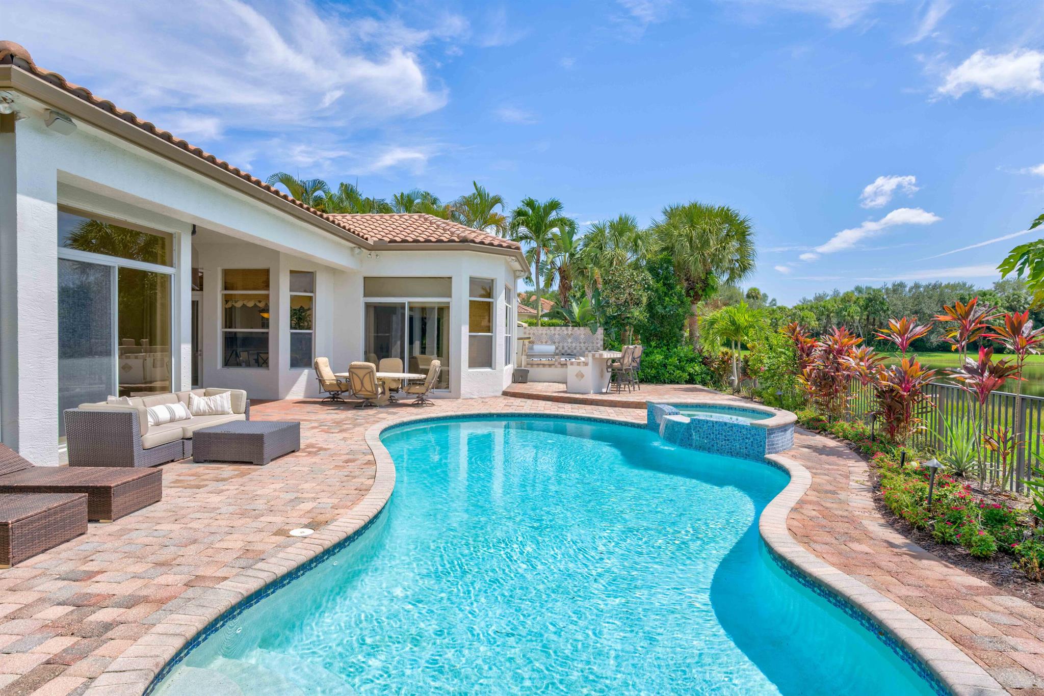 MIRASOL SIESTA - Residential