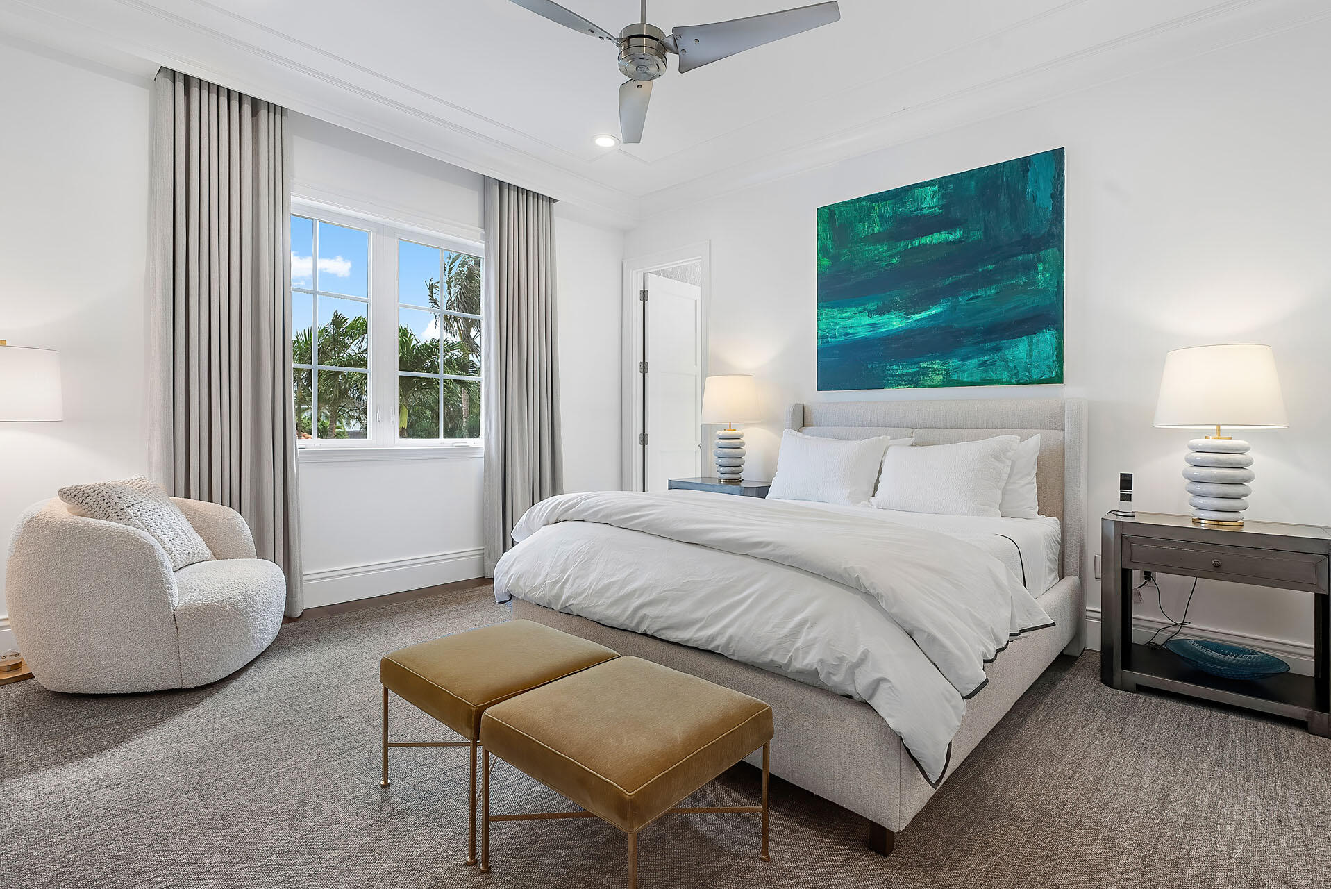 ROYAL PALM YACHT & COUNTRY CLUB - Residential