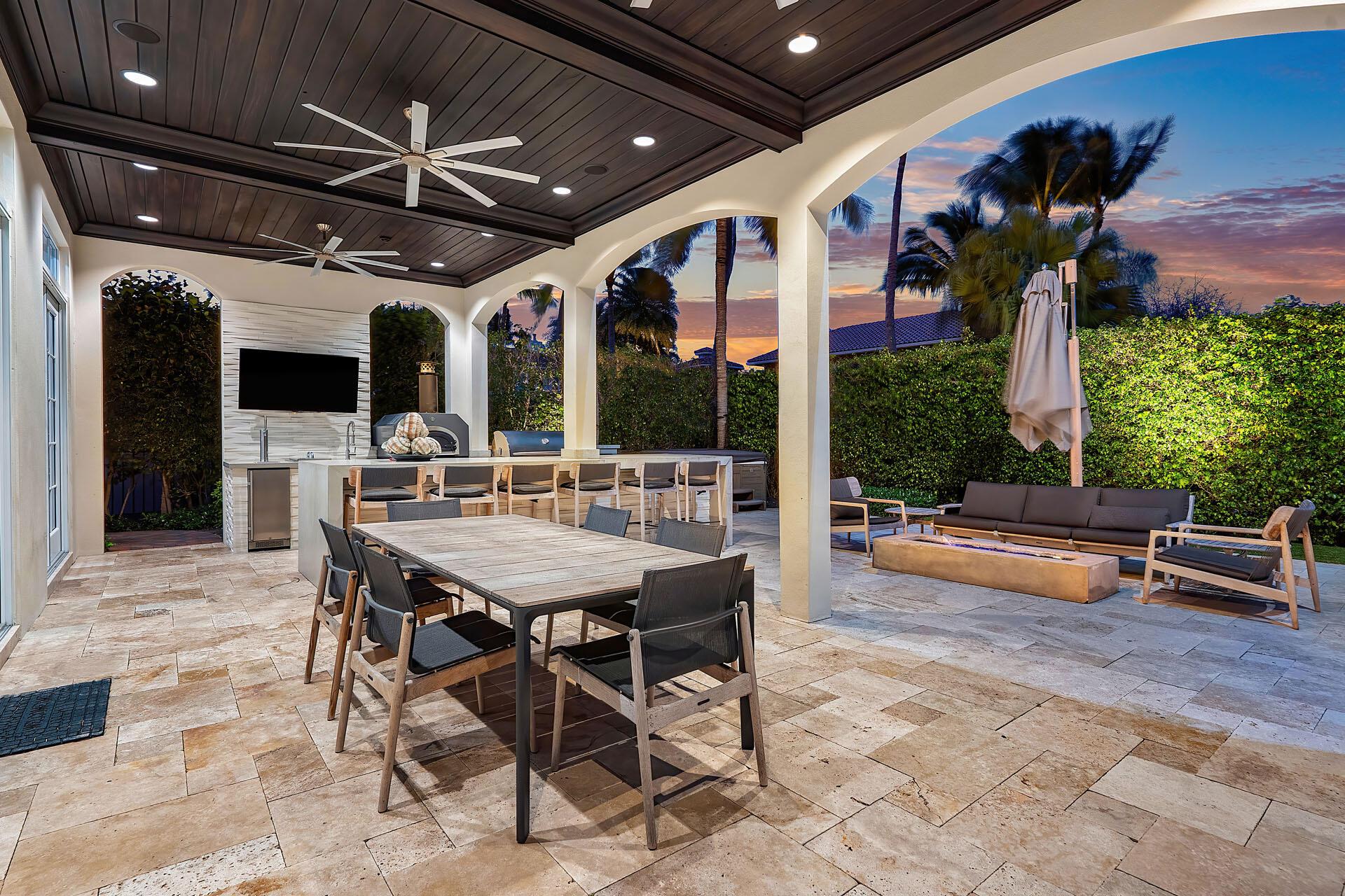 ROYAL PALM YACHT & COUNTR - Residential