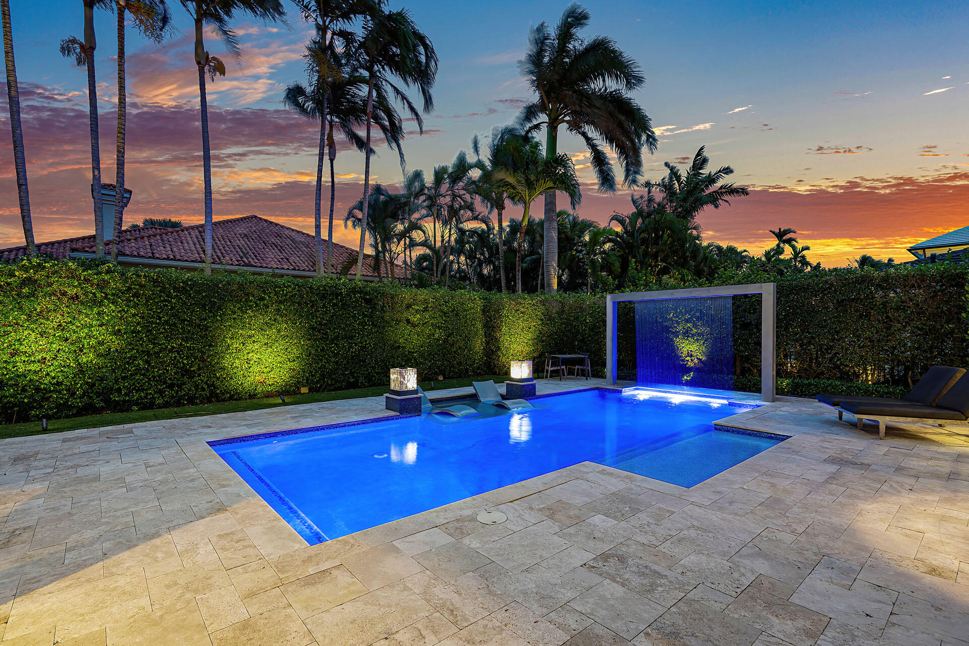 ROYAL PALM YACHT & COUNTRY CLUB - Residential