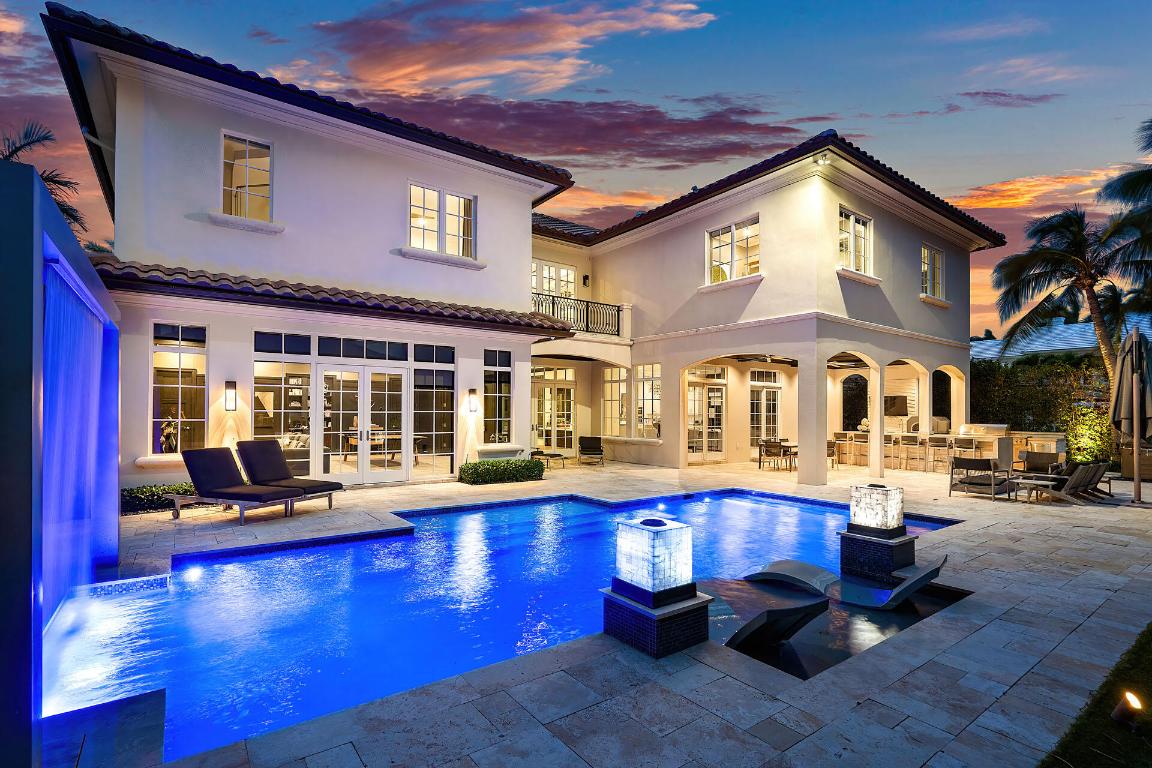 ROYAL PALM YACHT & COUNTRY CLUB - Residential