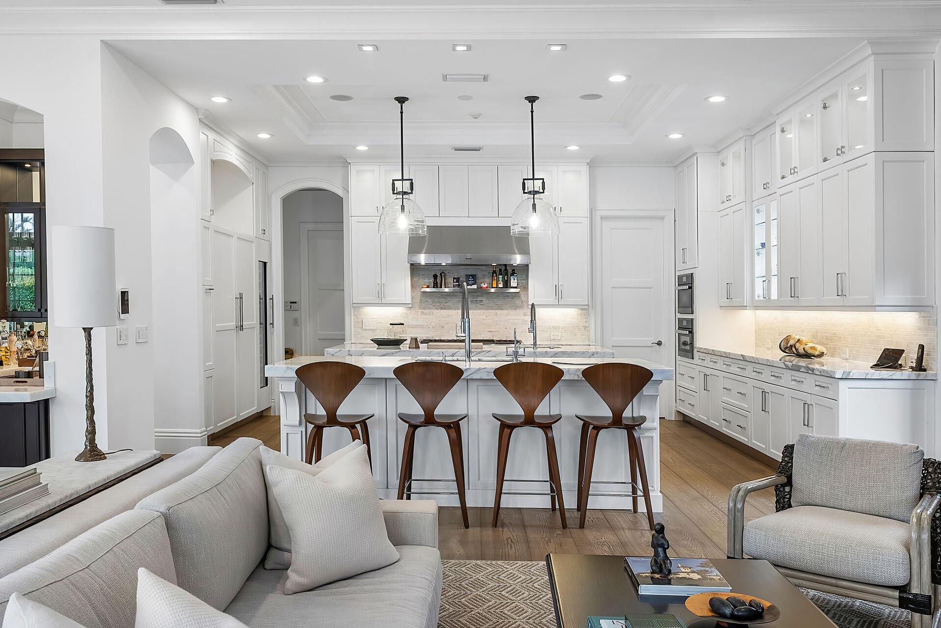 ROYAL PALM YACHT & COUNTR - Residential