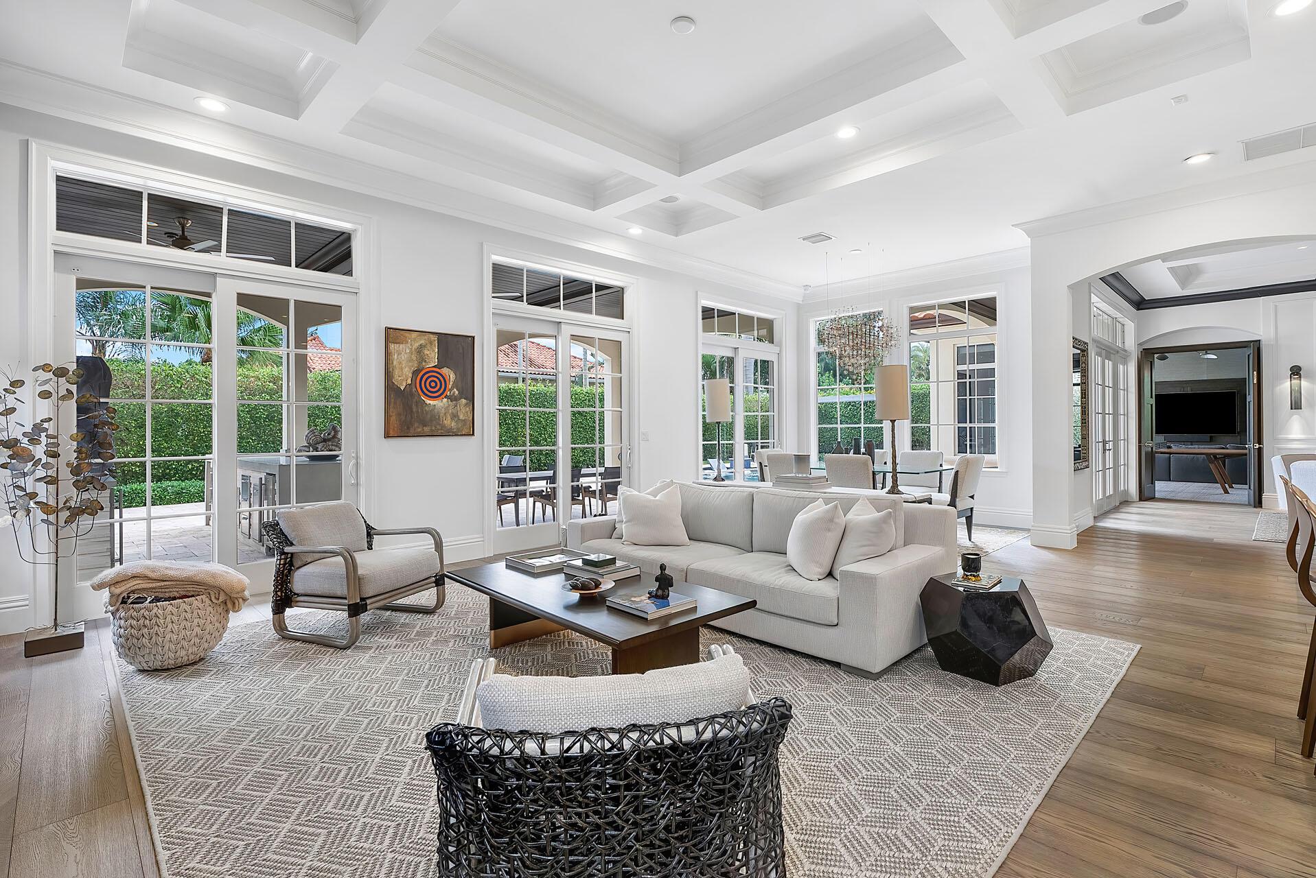 ROYAL PALM YACHT & COUNTR - Residential