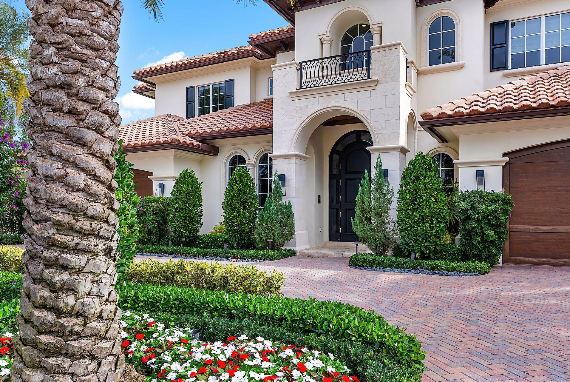 ROYAL PALM YACHT & COUNTR - Residential