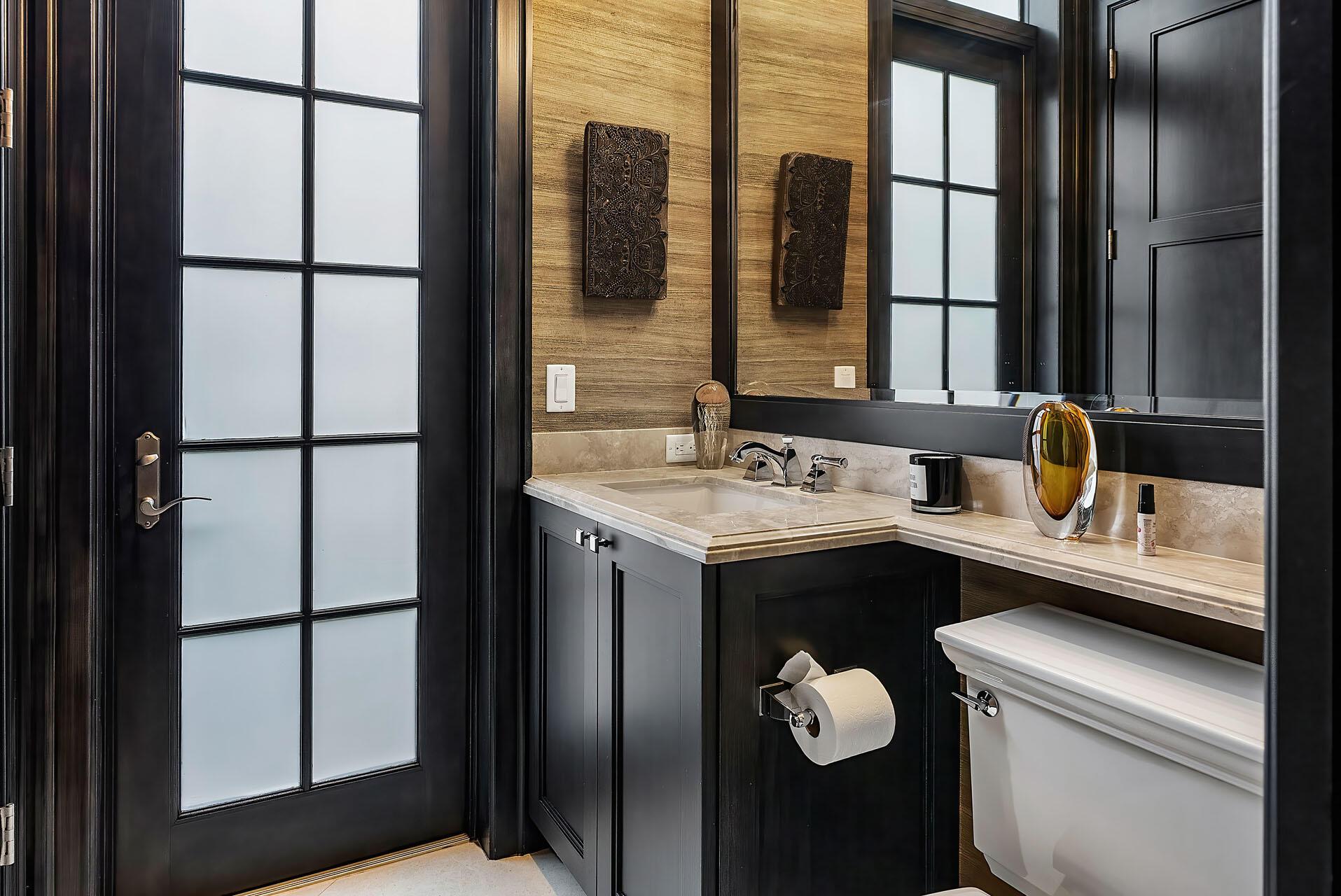 ROYAL PALM YACHT & COUNTR - Residential