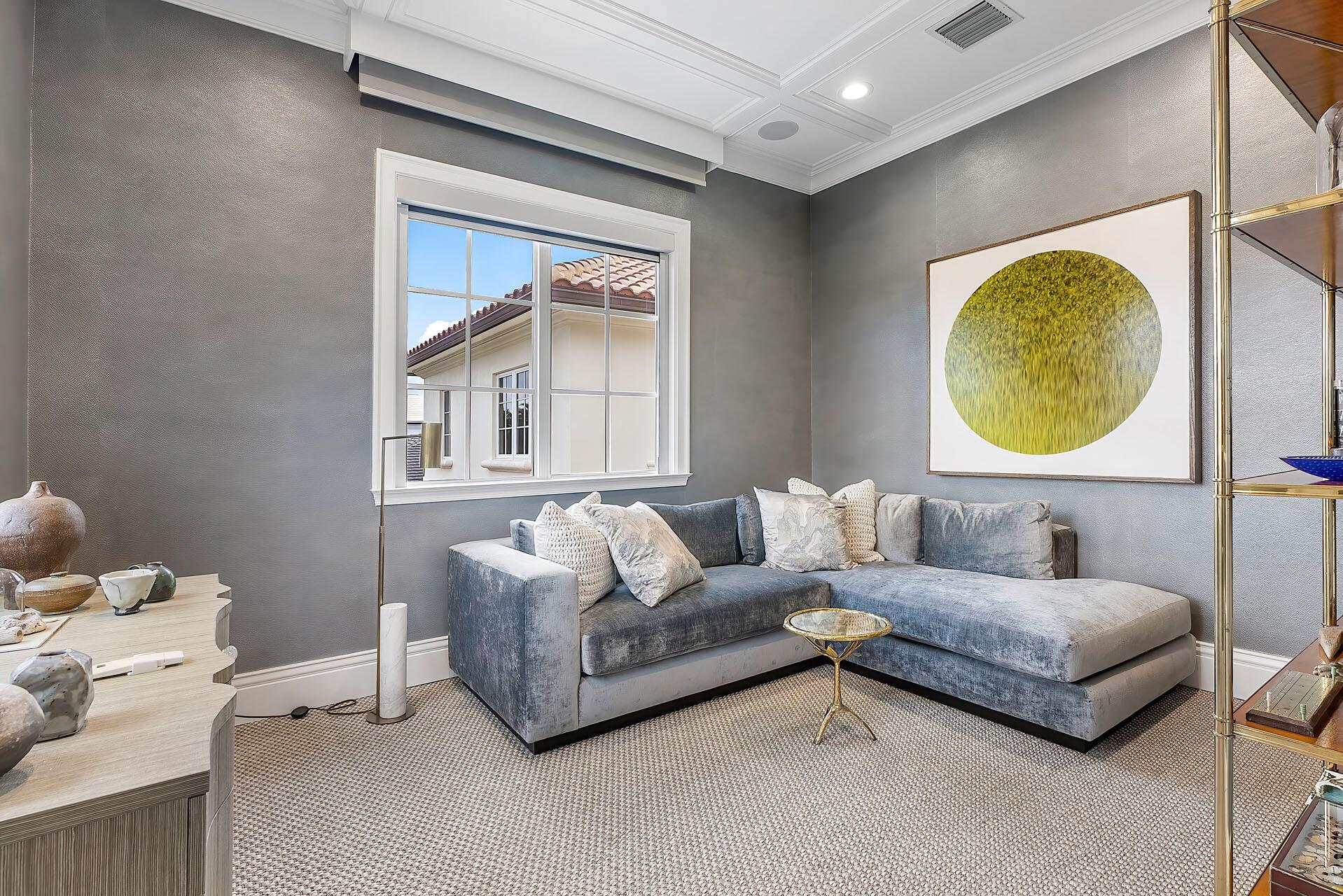 ROYAL PALM YACHT & COUNTR - Residential