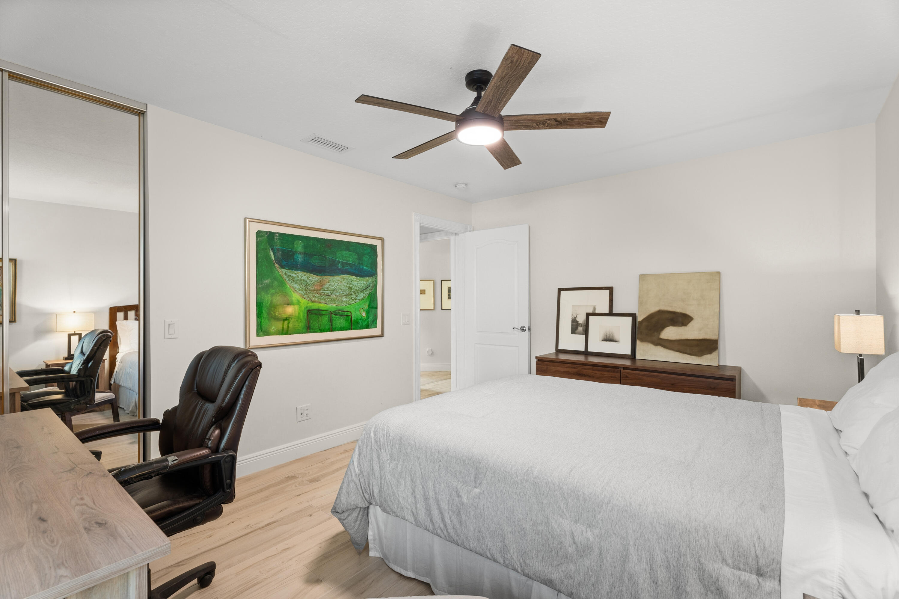 THE RETREAT - Residential