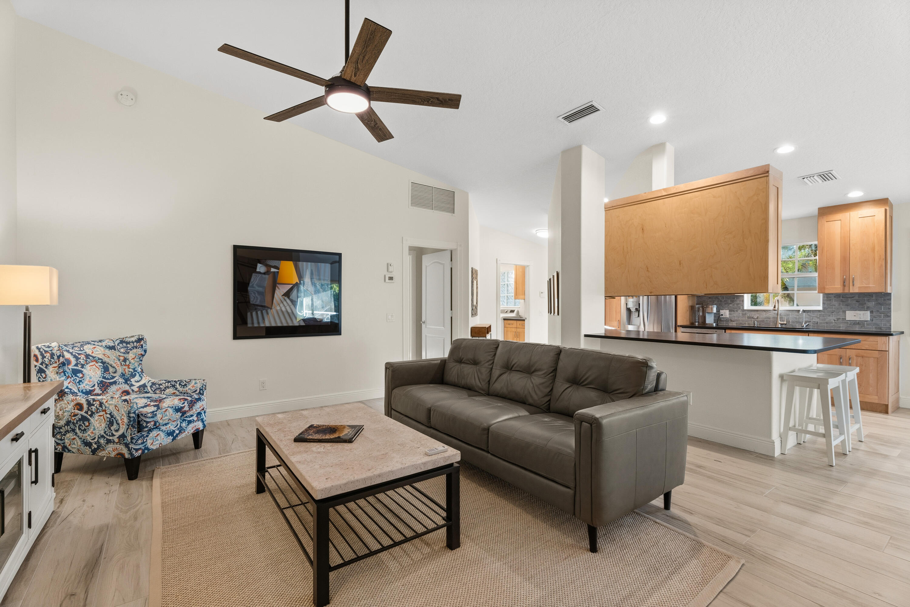 THE RETREAT - Residential