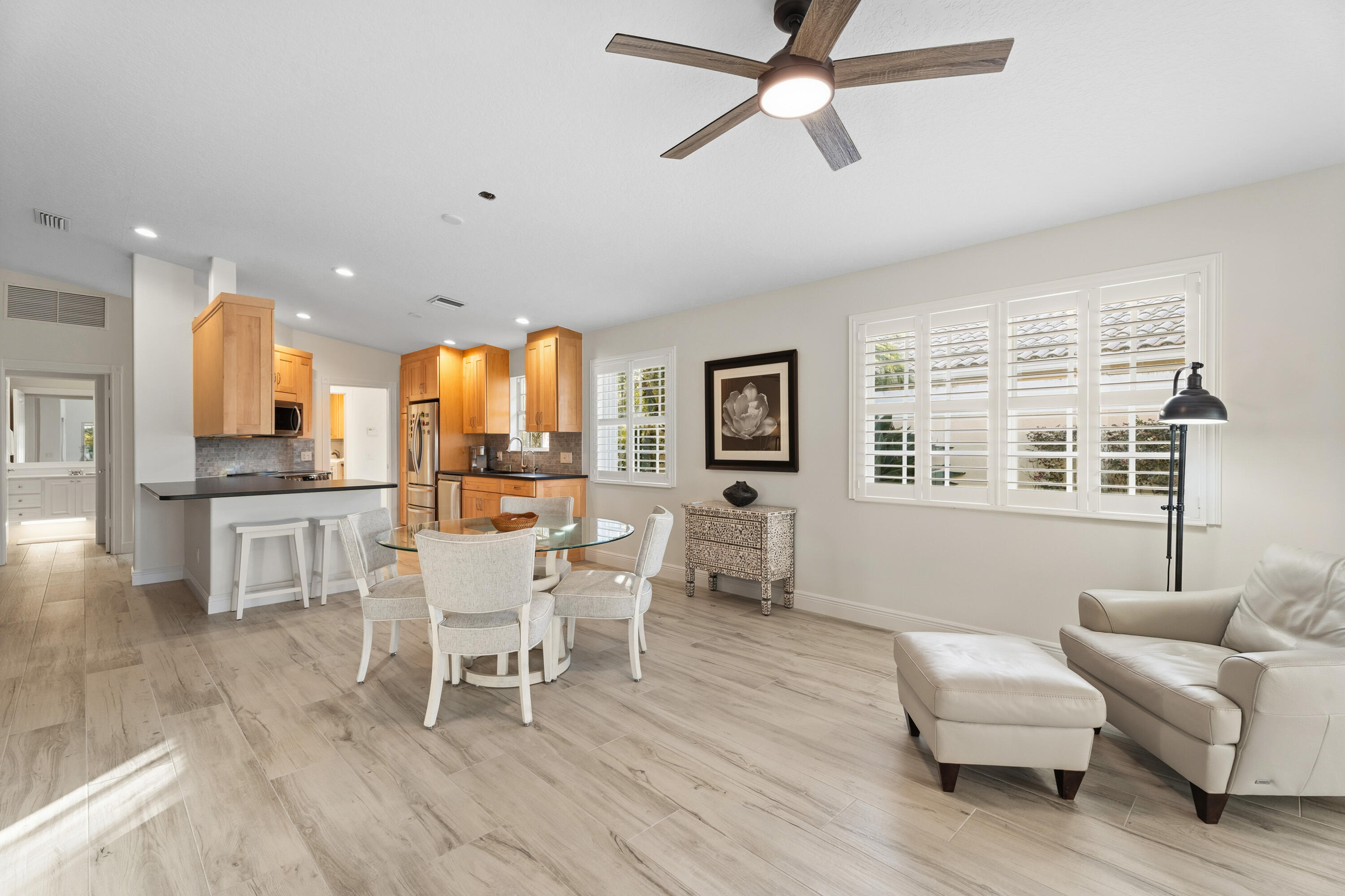 3406 SE Glacier Terrace