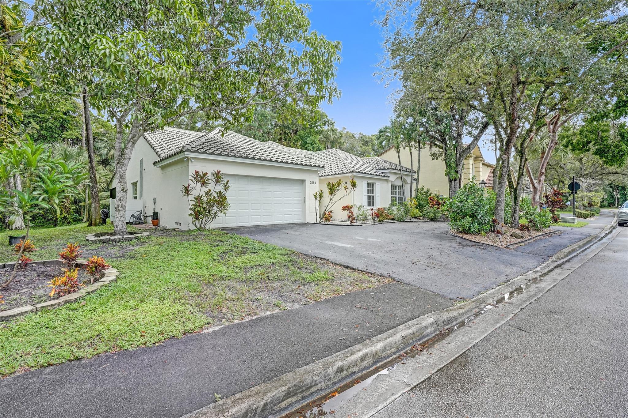 3564 Sanctuary Dr