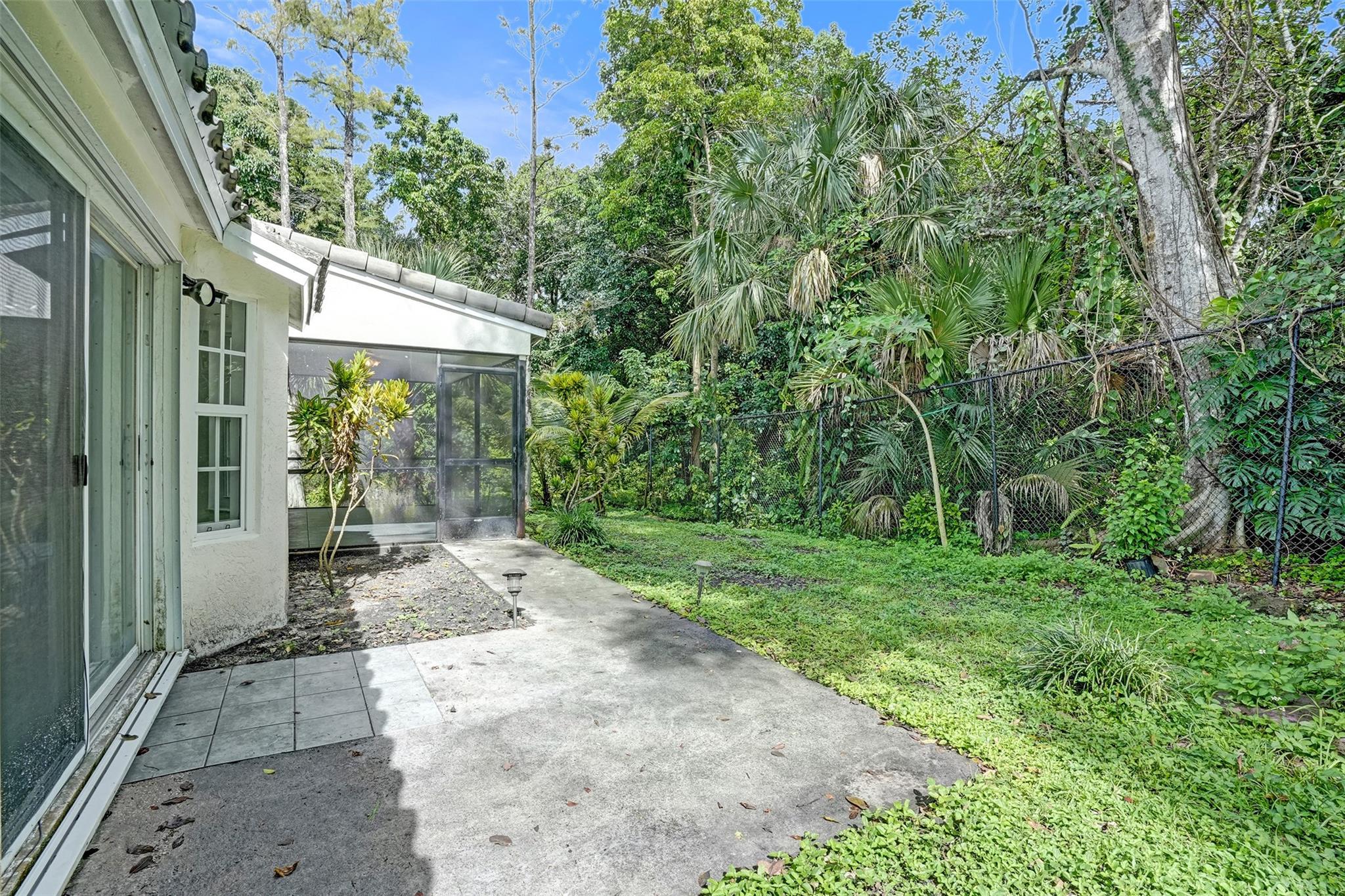 Woodside Estates 127-10 B - Residential