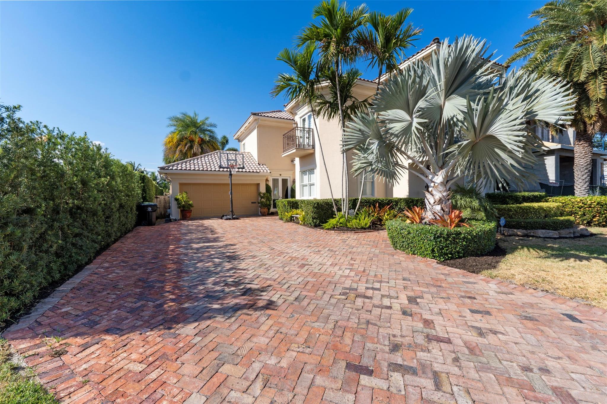 Lauderdale Harbors Sec A - Residential