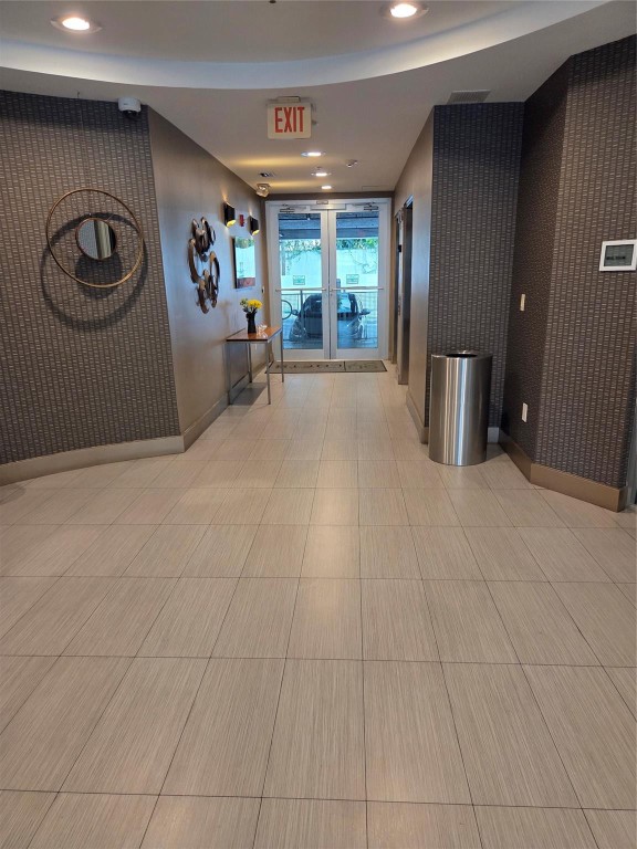 3001 SW 27 Avenue L411