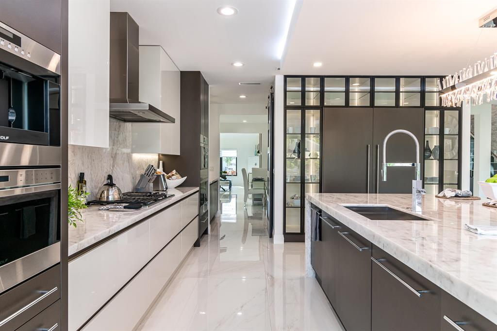 BOCA BAY COLONY - Residential