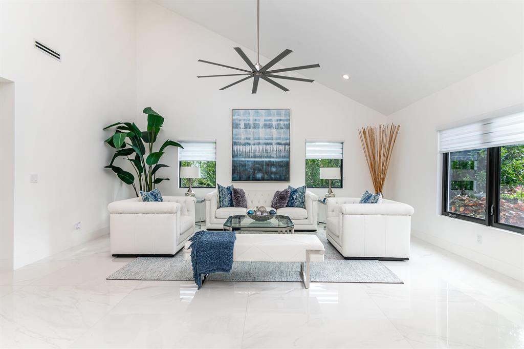 BOCA BAY COLONY - Residential