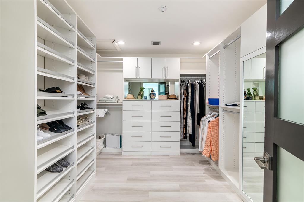 BOCA BAY COLONY - Residential