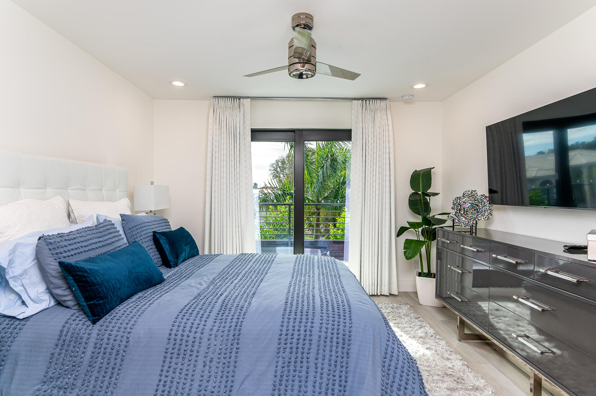 BOCA BAY COLONY - Residential