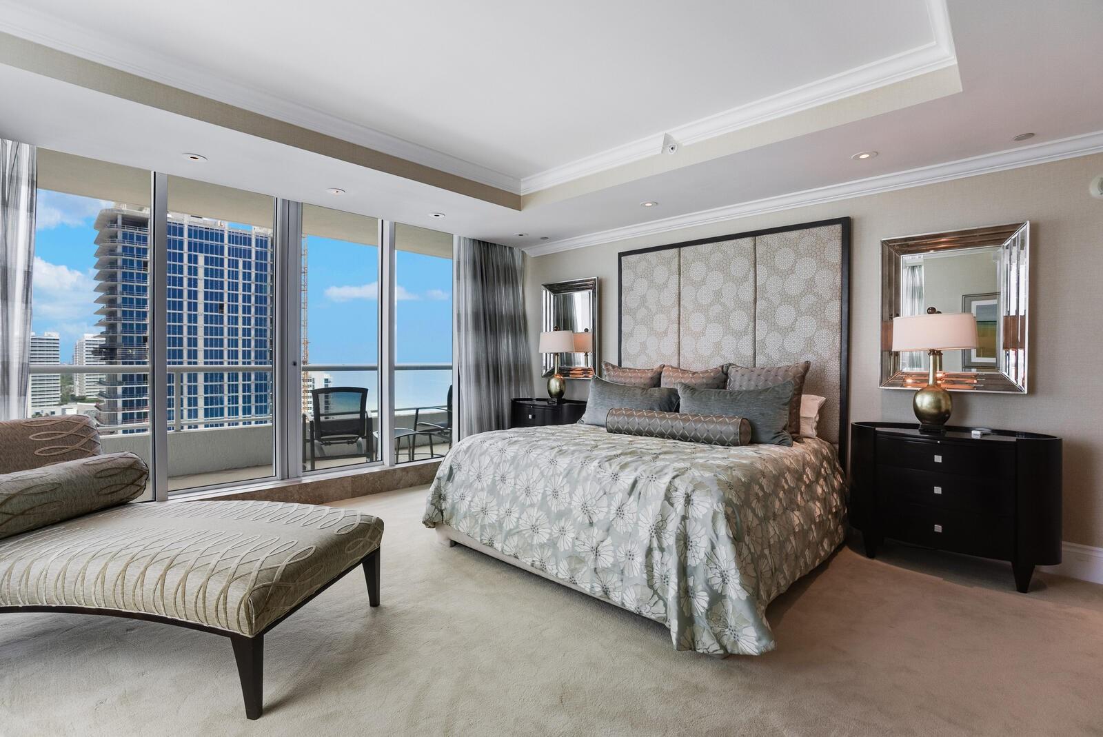 Ritz Carlton - Residential Lease
