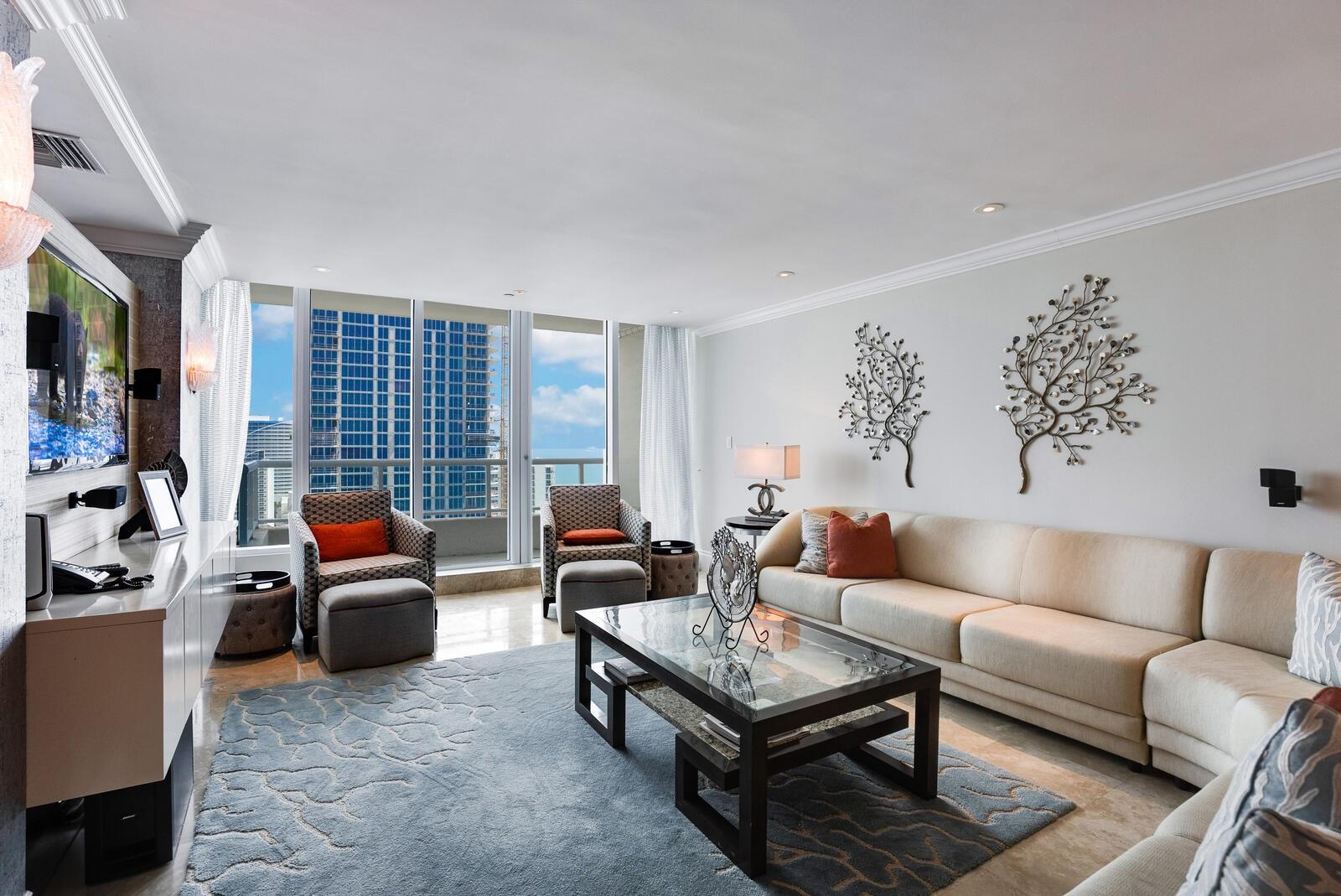 Ritz Carlton - Residential Lease