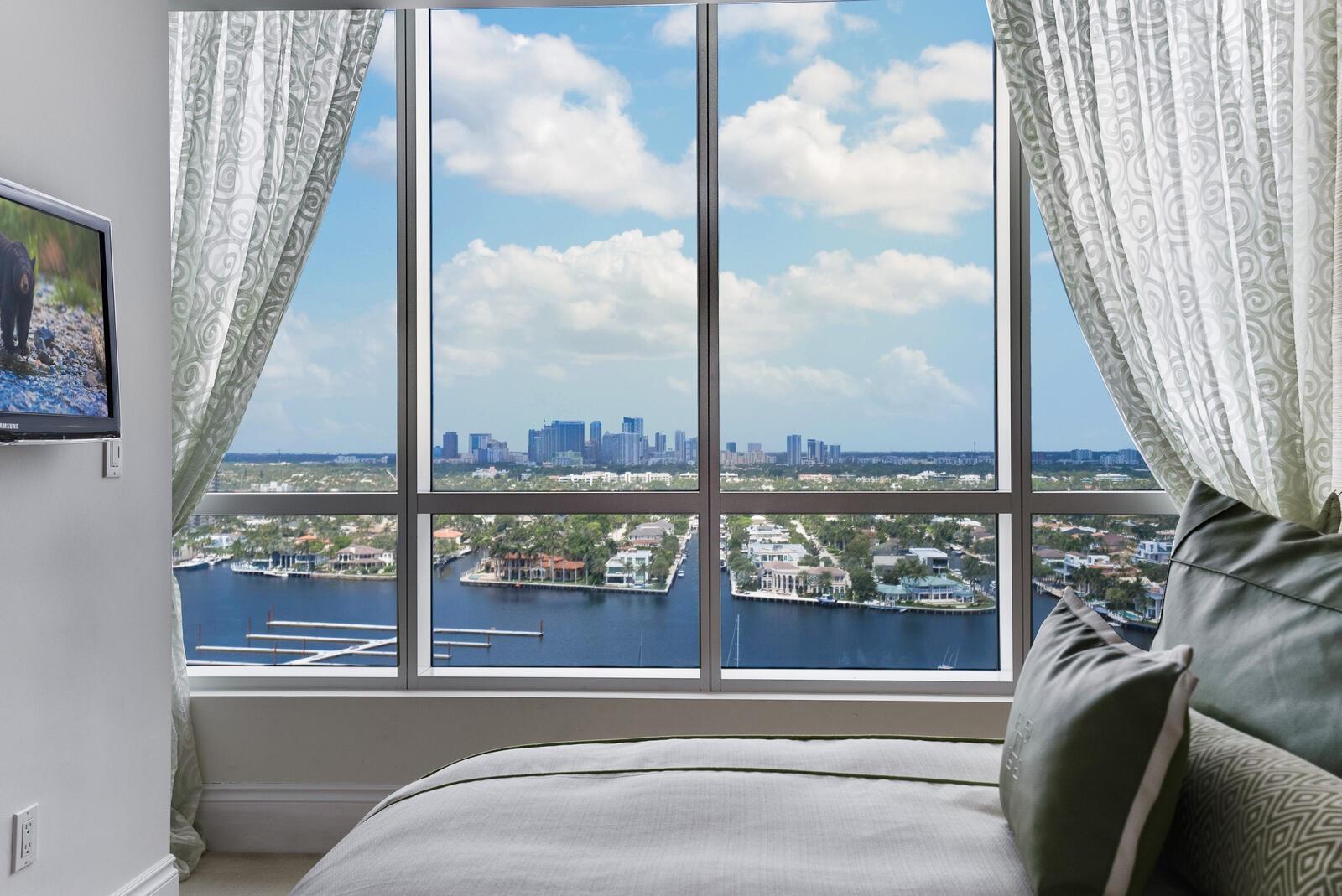 Ritz Carlton - Residential Lease