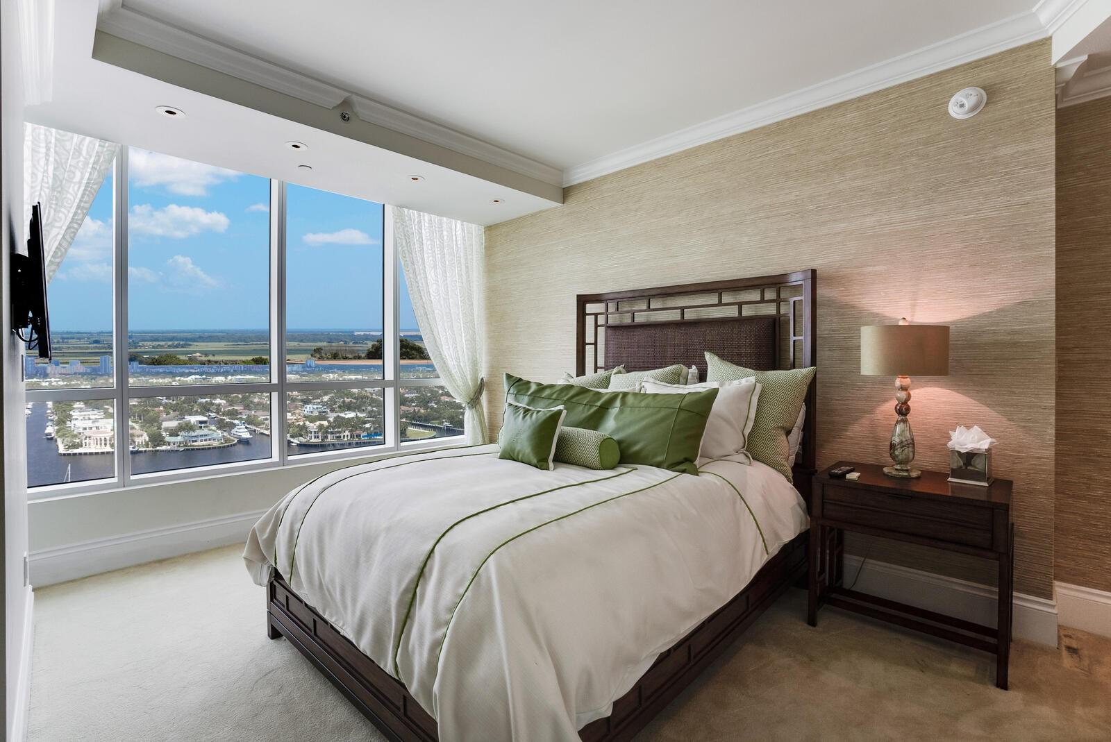 Ritz Carlton - Residential Lease
