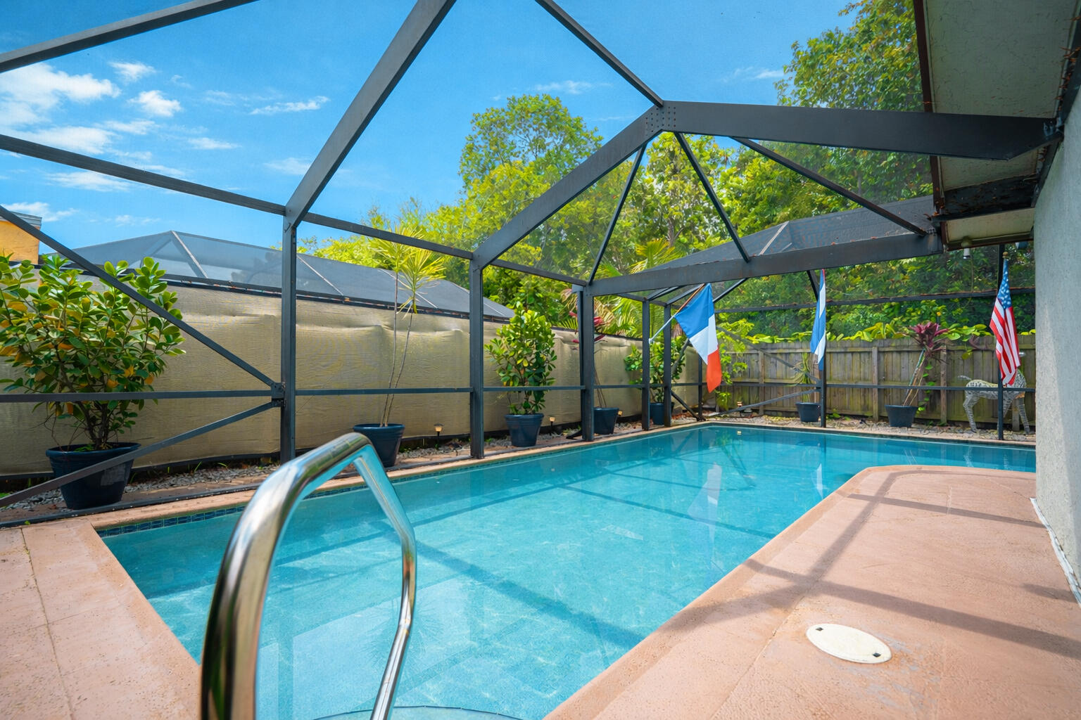 LAKEWOOD EAST SEC 1 - Residential