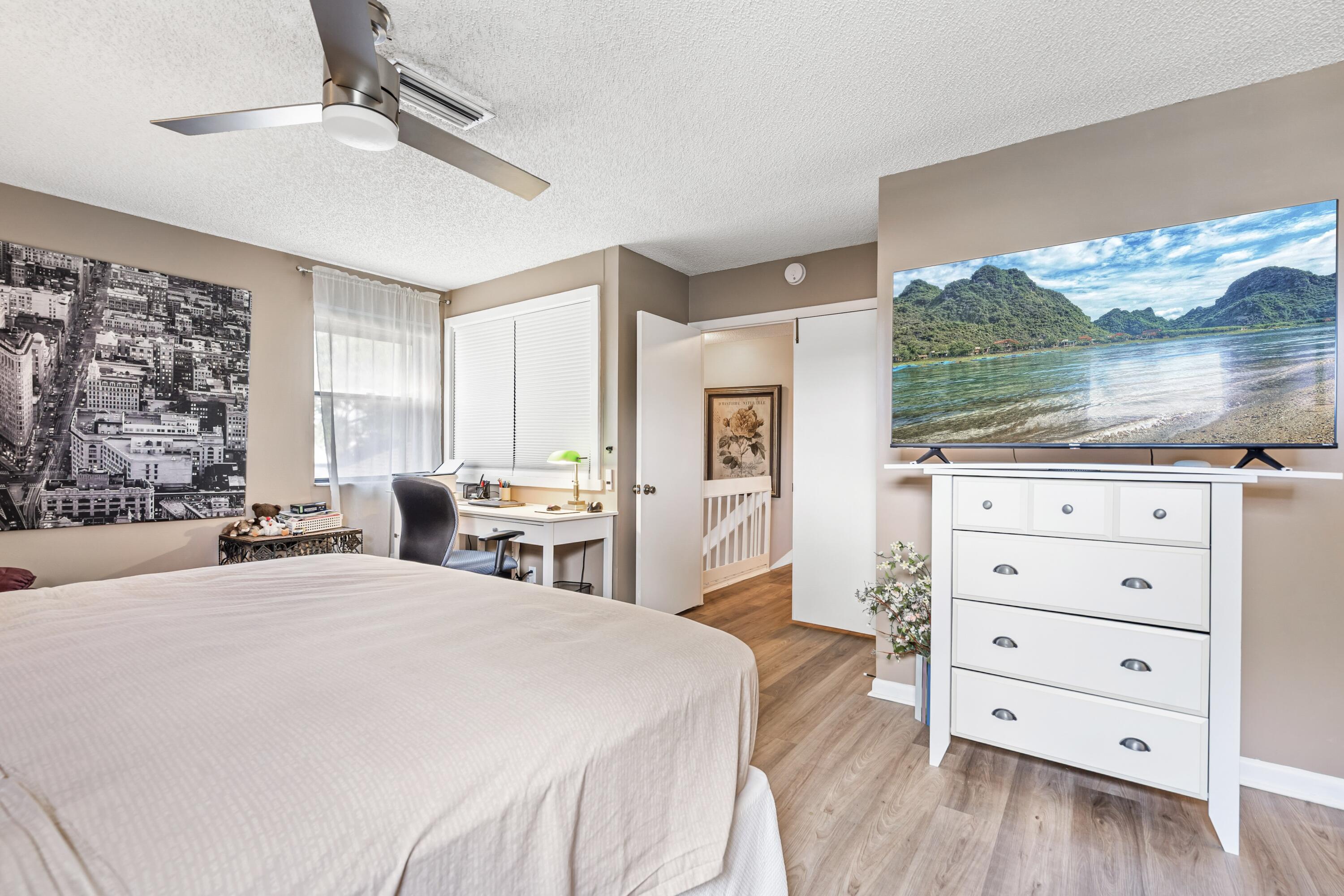 LAKEWOOD EAST SEC 1 - Residential