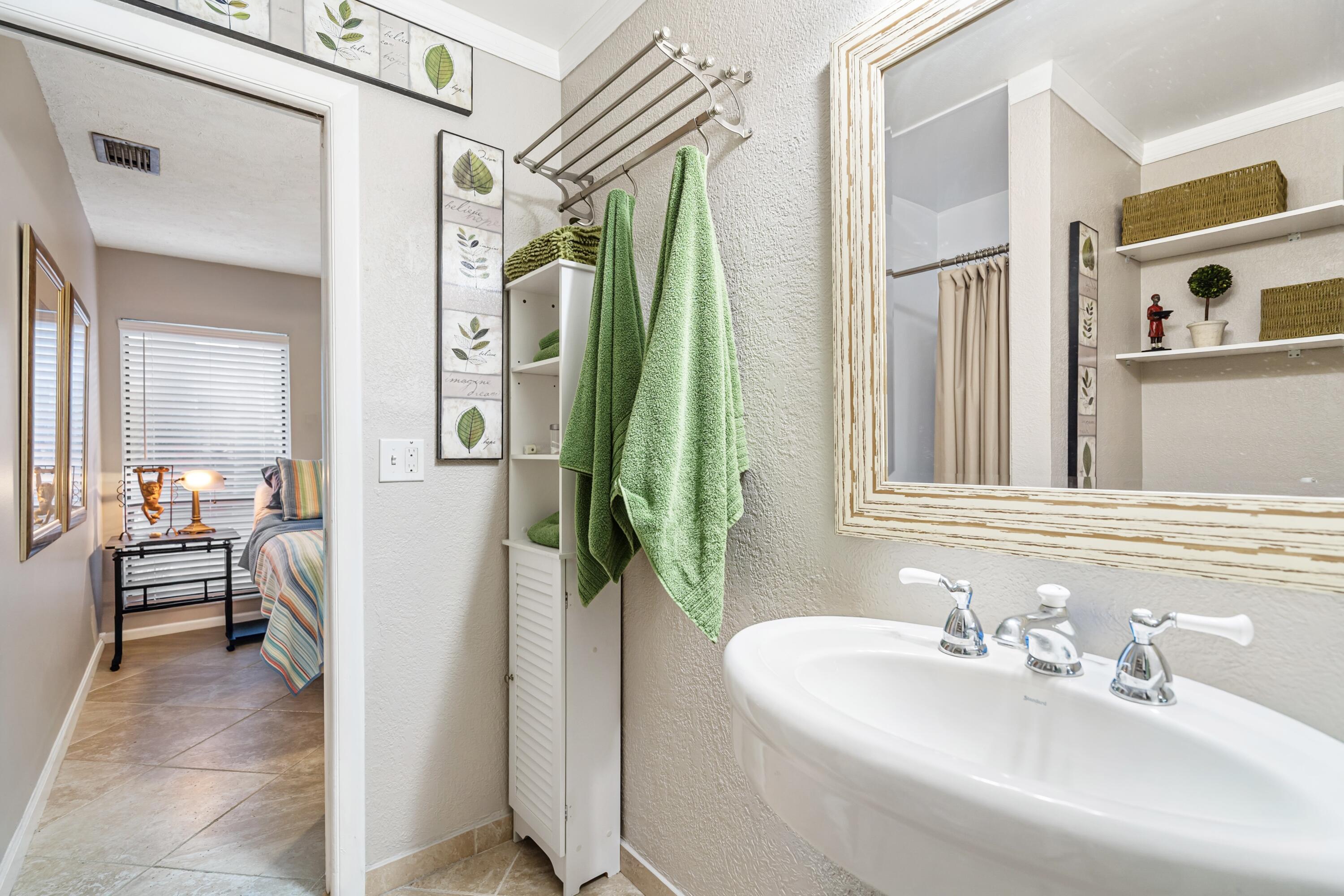 LAKEWOOD EAST SEC 1 - Residential